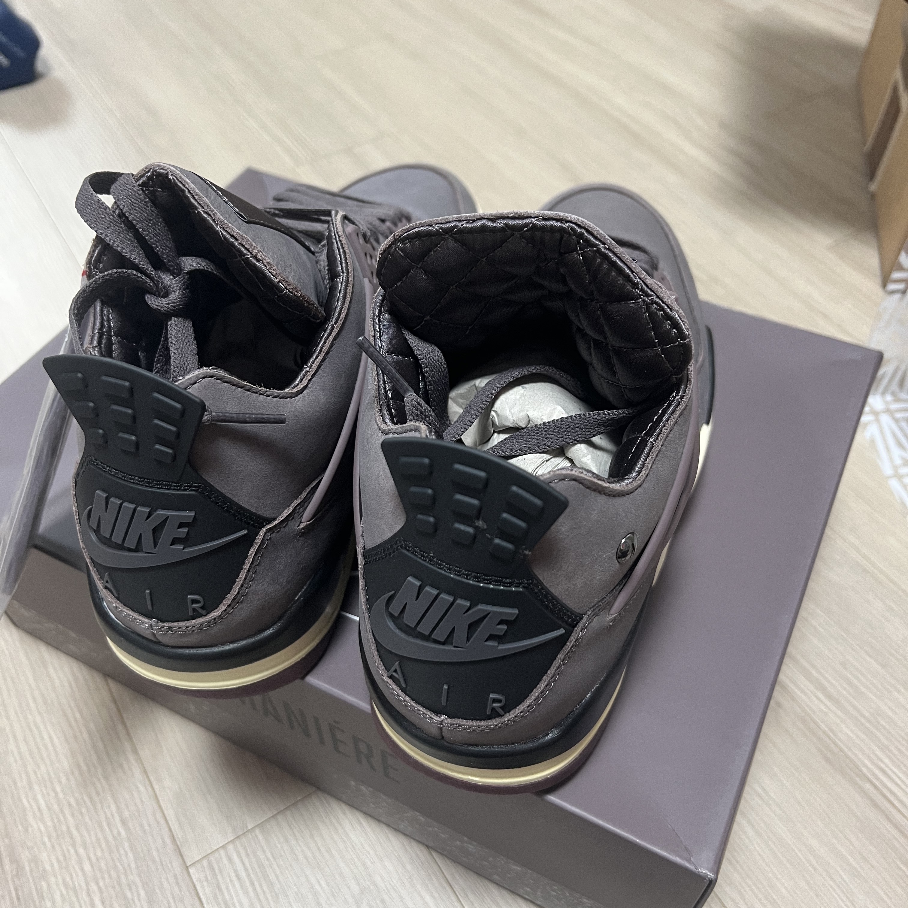 Jordan 4 x A Ma Maniere Retro Violet Ore 착용 스타일 - 2