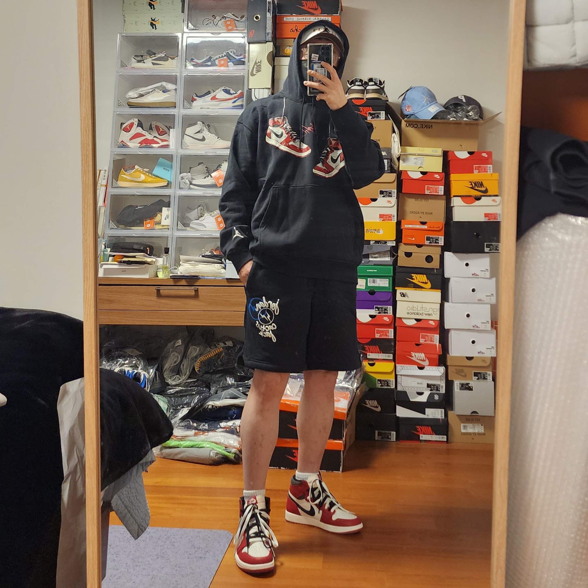 Jordan x Eastside Golf L91 Cap White, Jordan x Travis Scott x Fragment Shorts Black (DJ0617-010) 착용 스타일 - 2
