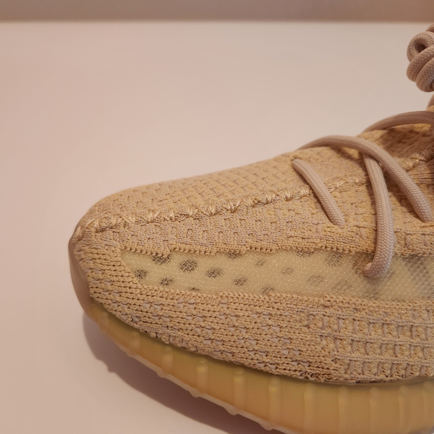 Adidas Yeezy Boost 350 V2 Flax 2022 착용 스타일 - 5