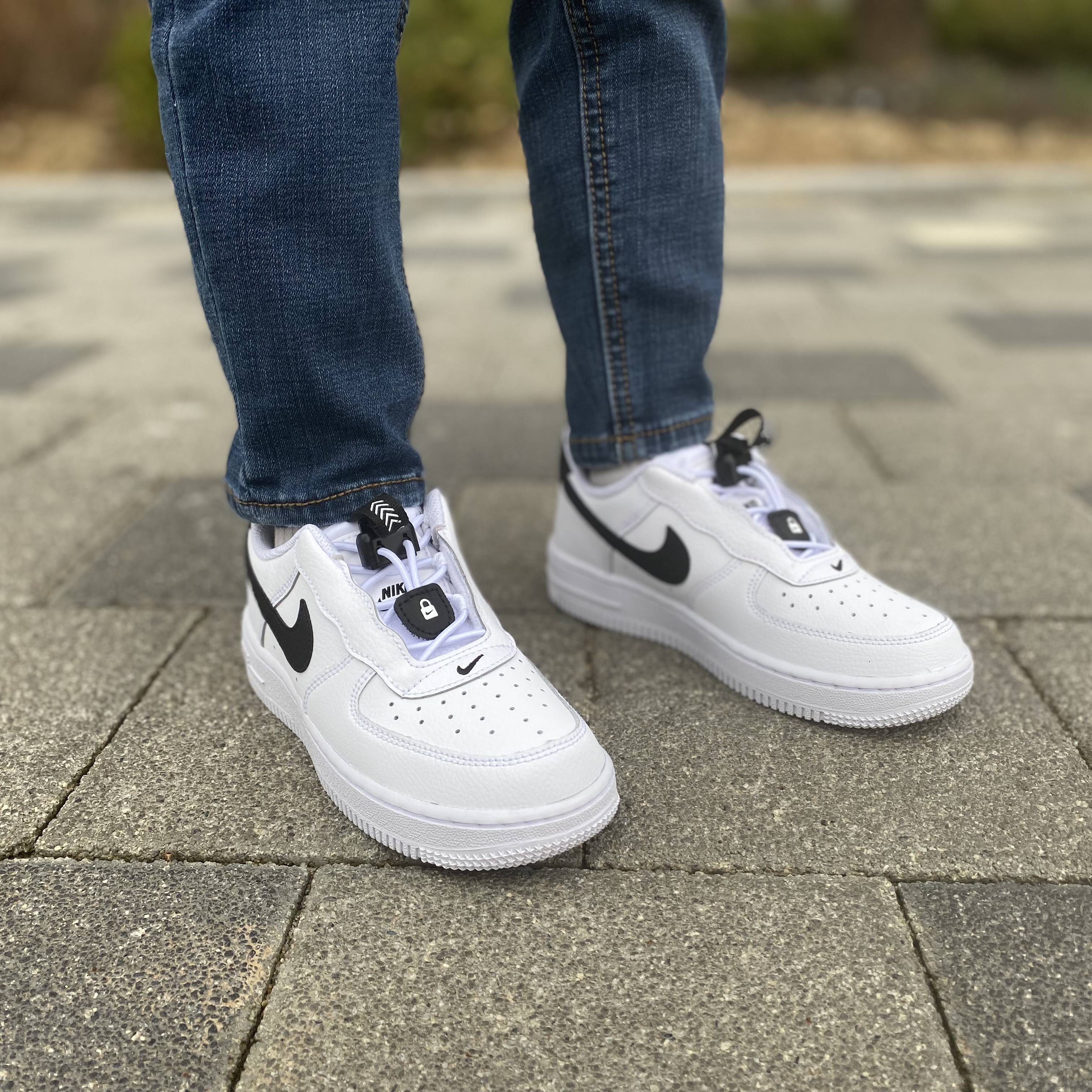 (PS) Nike Force 1 Toggle White Black 착용 스타일 - 2
