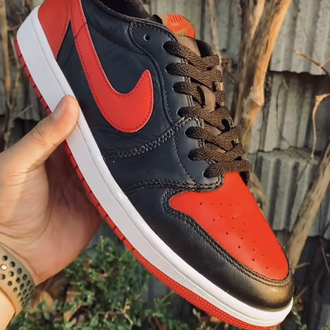 Jordan 1 Retro Low OG Bred 2015 착용 스타일 - 1
