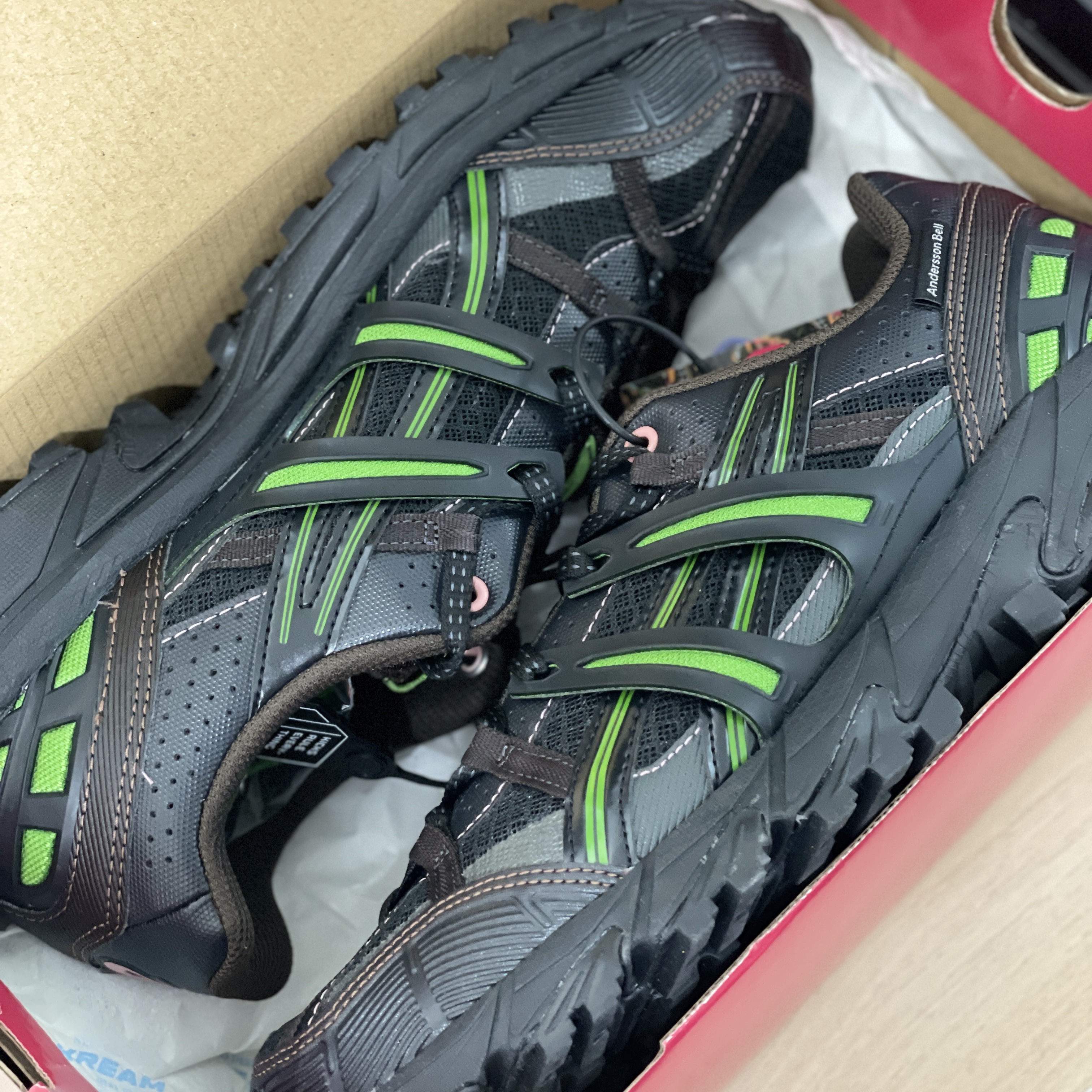 Asics x Andersson Bell Gel-Sonoma 15-50 Black Green 착용 스타일 - 3