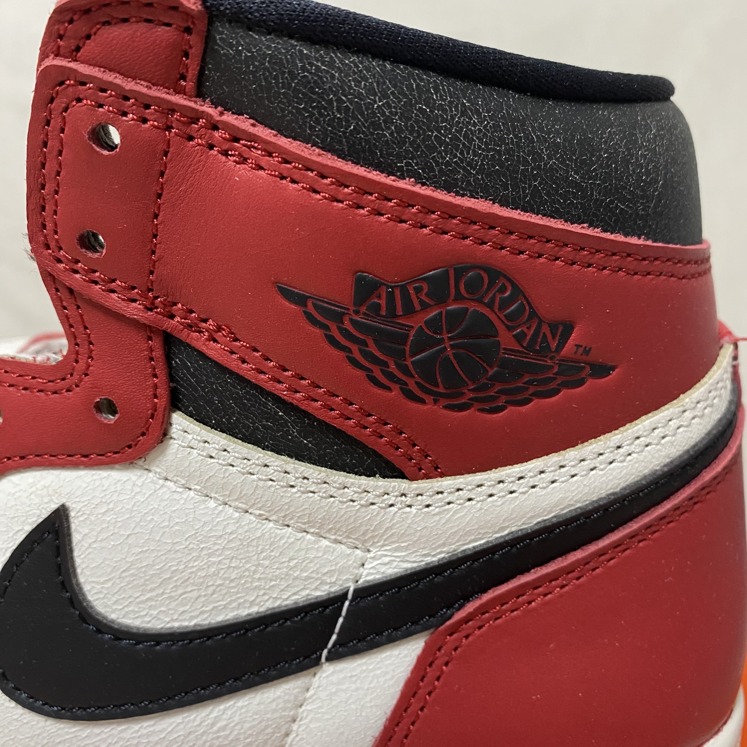 Jordan 1 Retro High OG Chicago 2022 착용 스타일 - 3