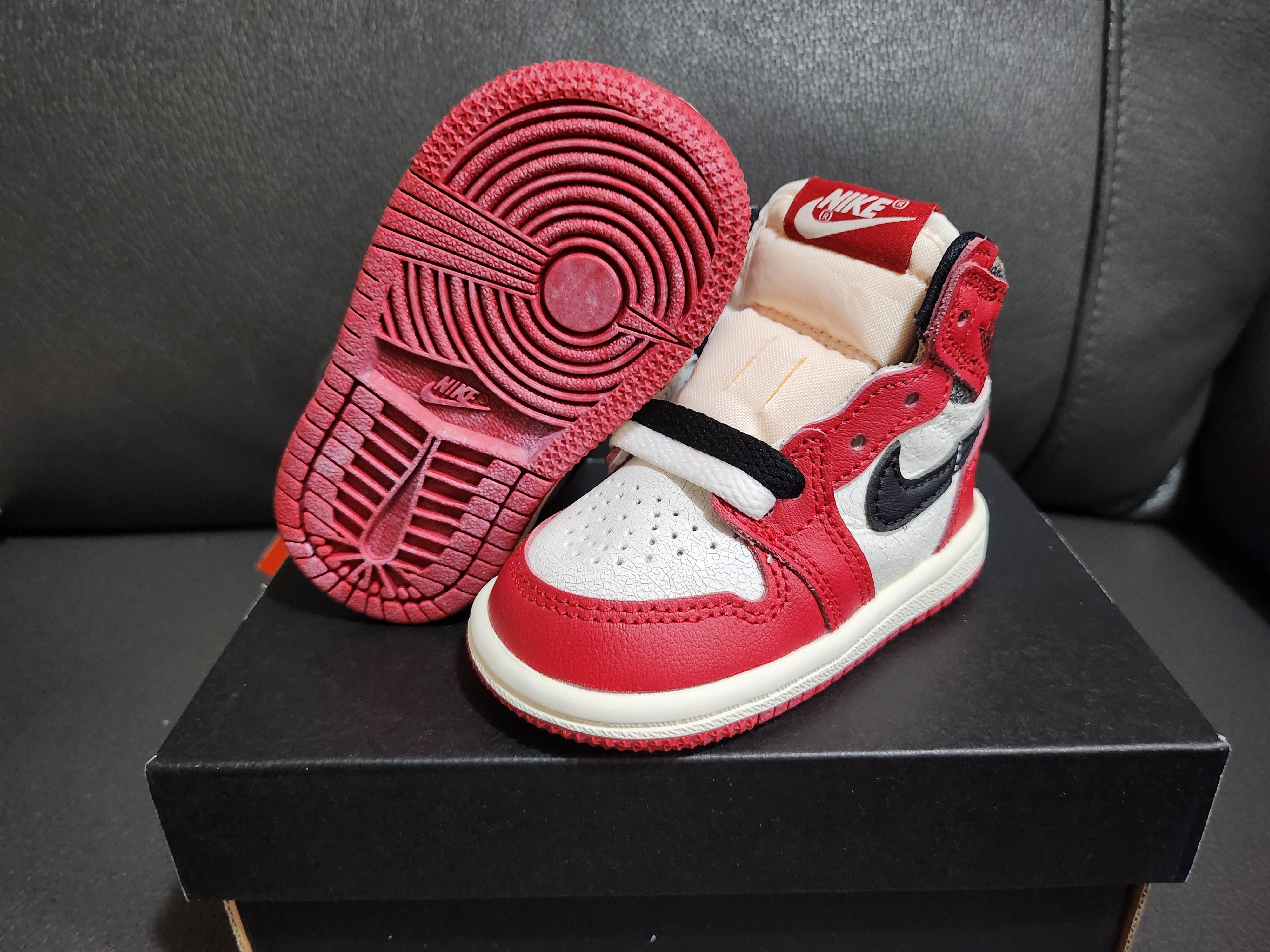 (TD) Jordan 1 Retro High OG Chicago 2022 착용 스타일 - 3