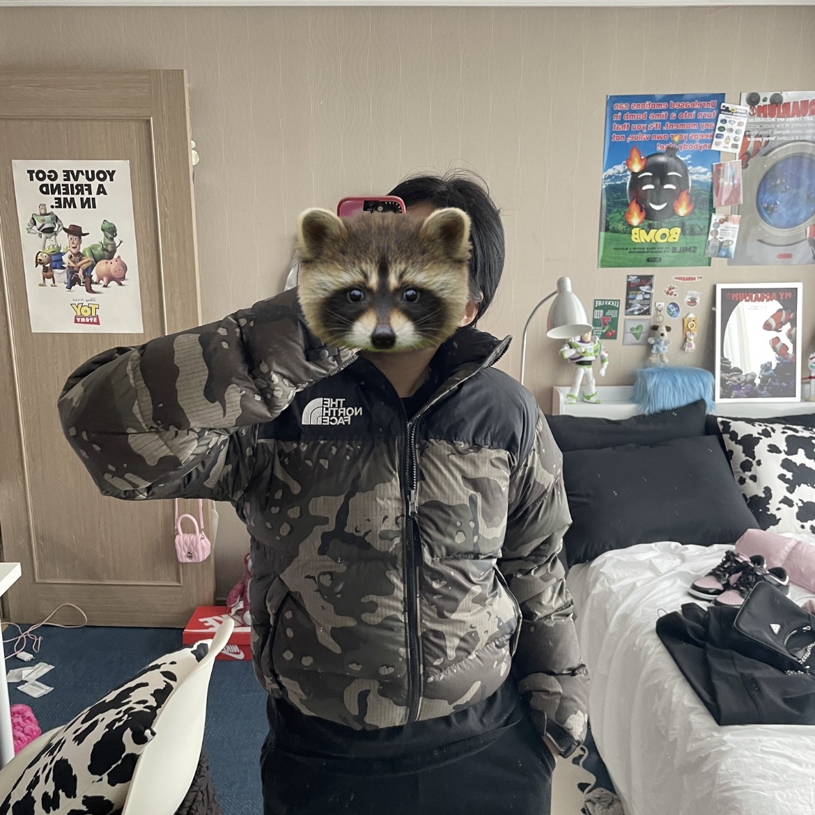 The North Face 1996 Novelty Nuptse Jacket Woodland Camo 착용 스타일