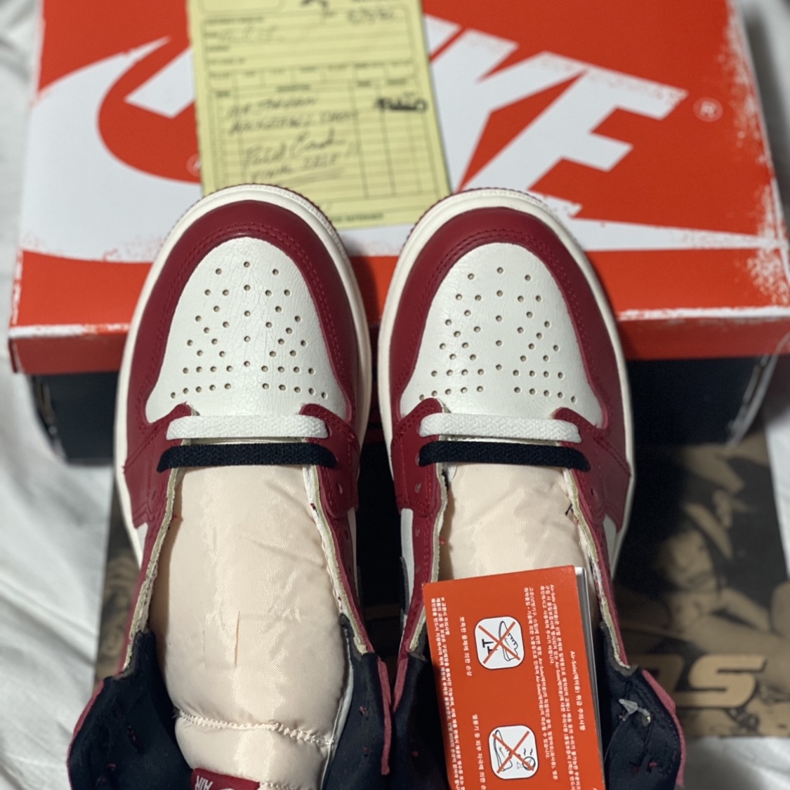Jordan 1 Retro High OG Chicago 2022 착용 스타일 - 4