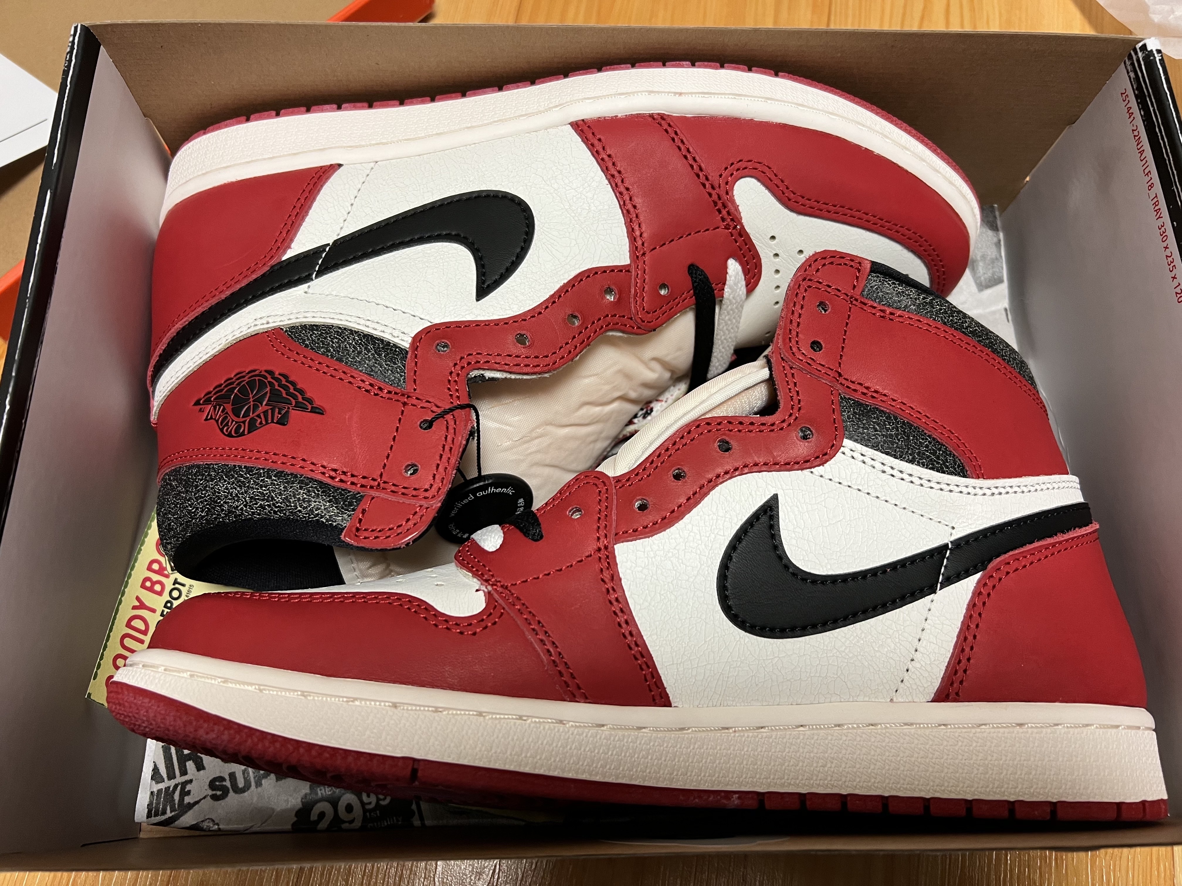 Jordan 1 Retro High OG Chicago 2022 착용 스타일 - 3