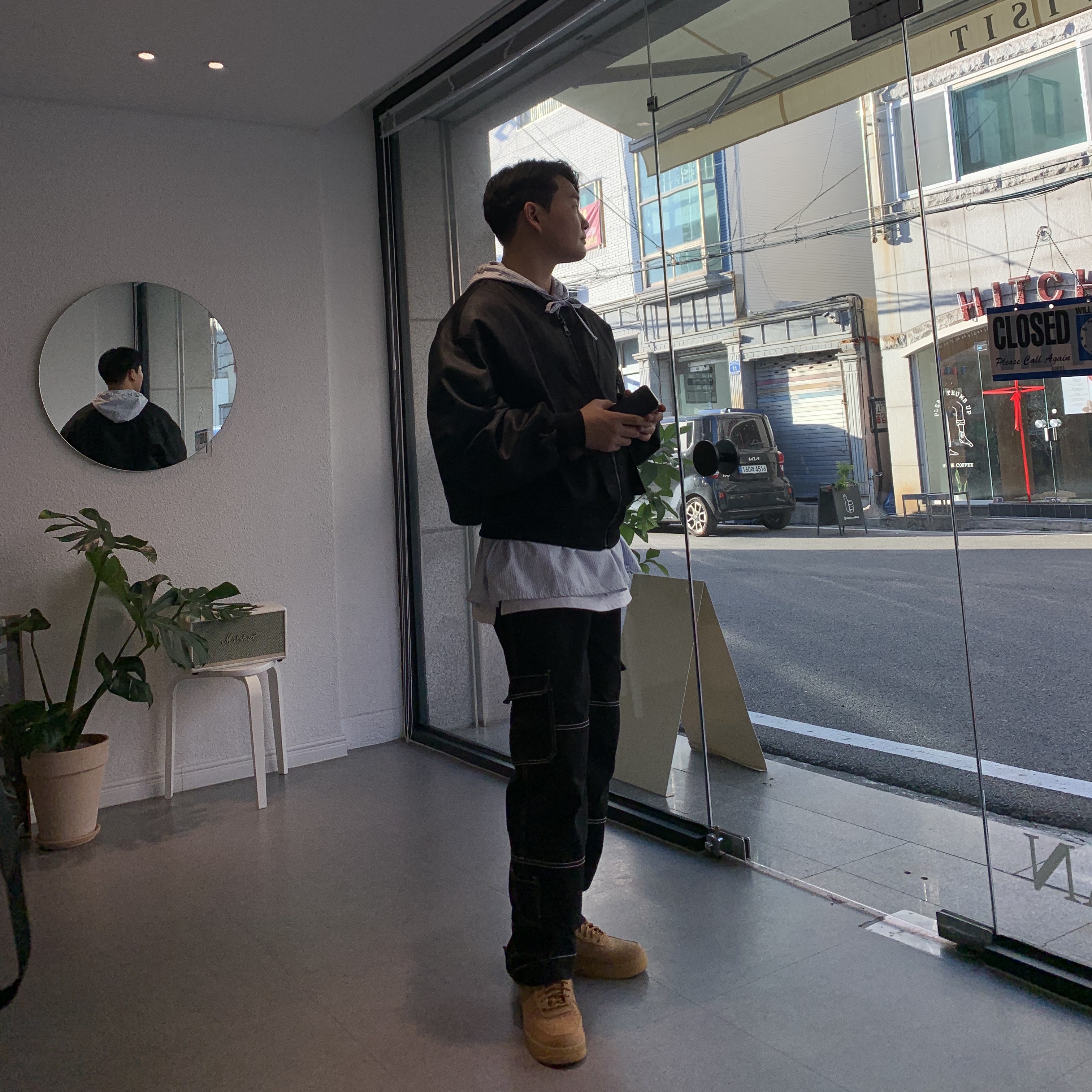 Nike Air Force 1 '07 WB Flax 착용 스타일