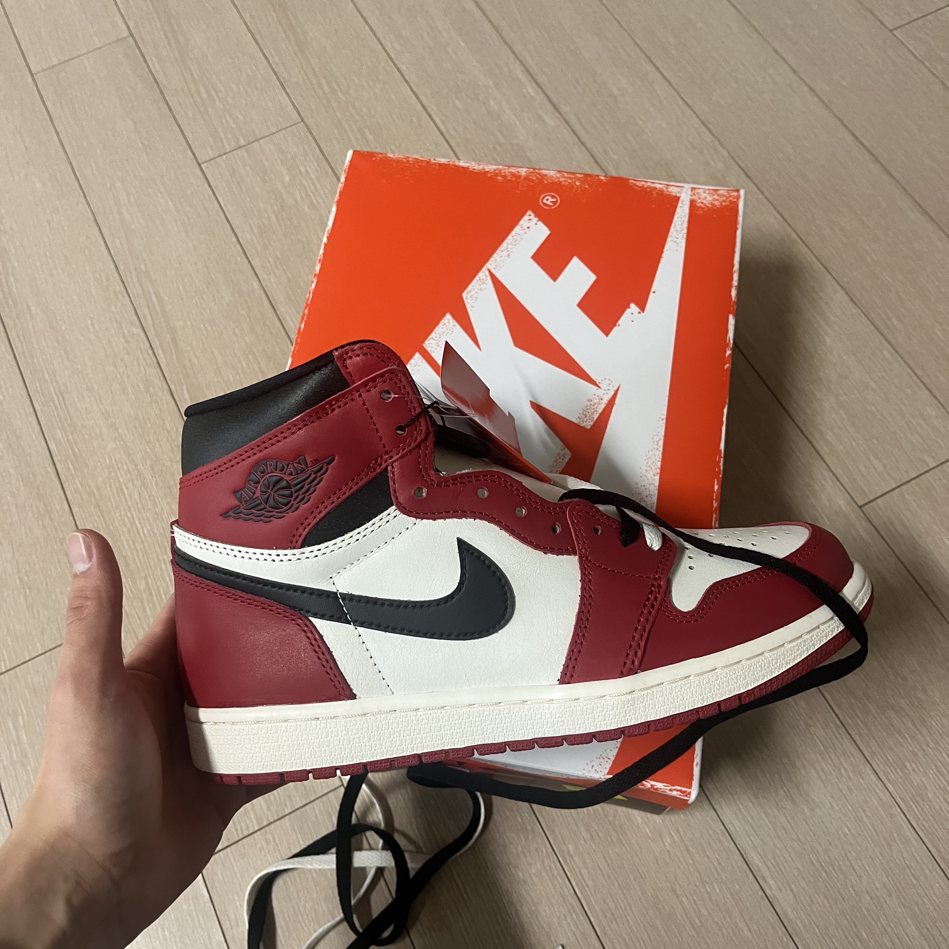 Jordan 1 Retro High OG Chicago 2022 착용 스타일 - 2