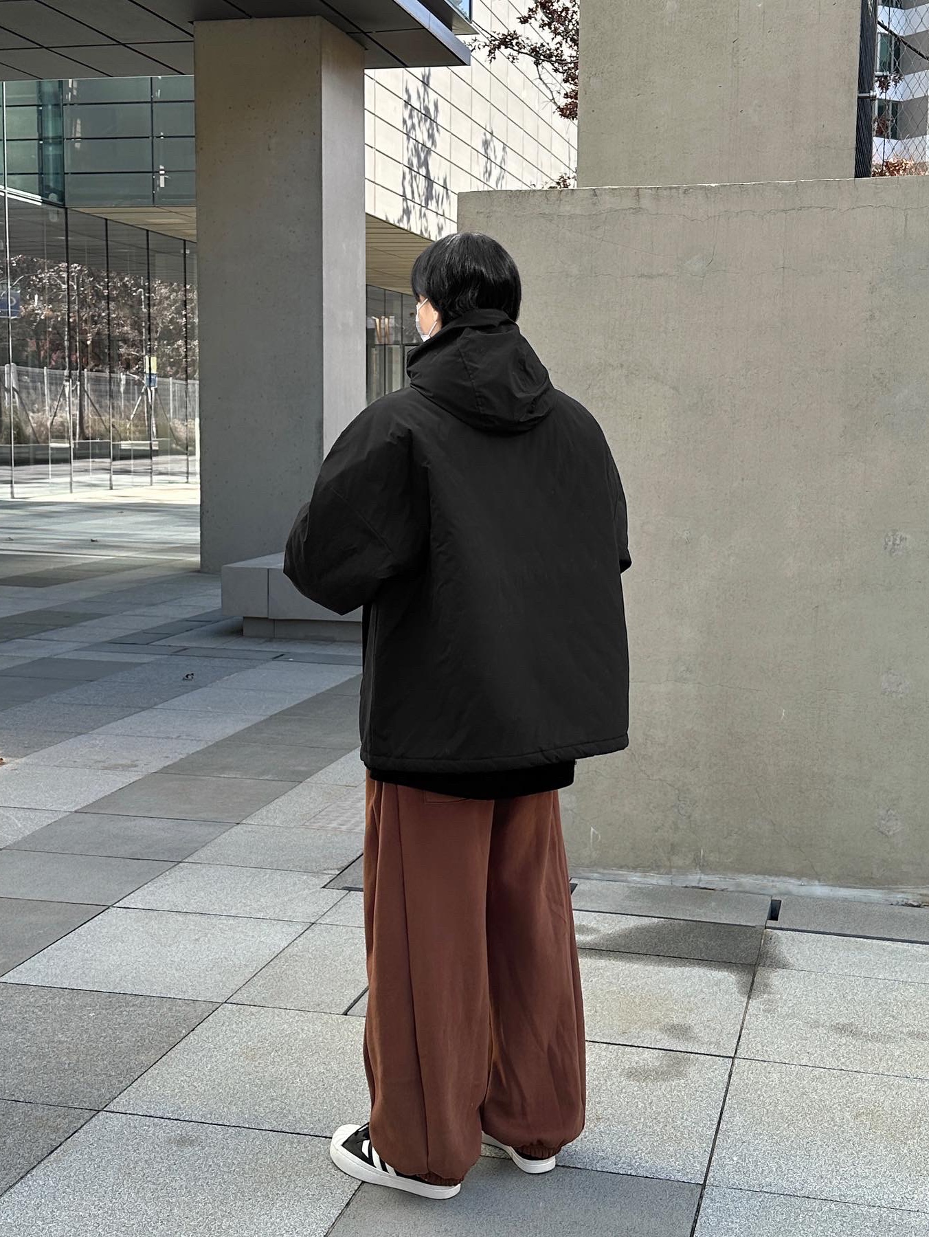 Y-3 Yohji Star Black White 착용 스타일 - 2