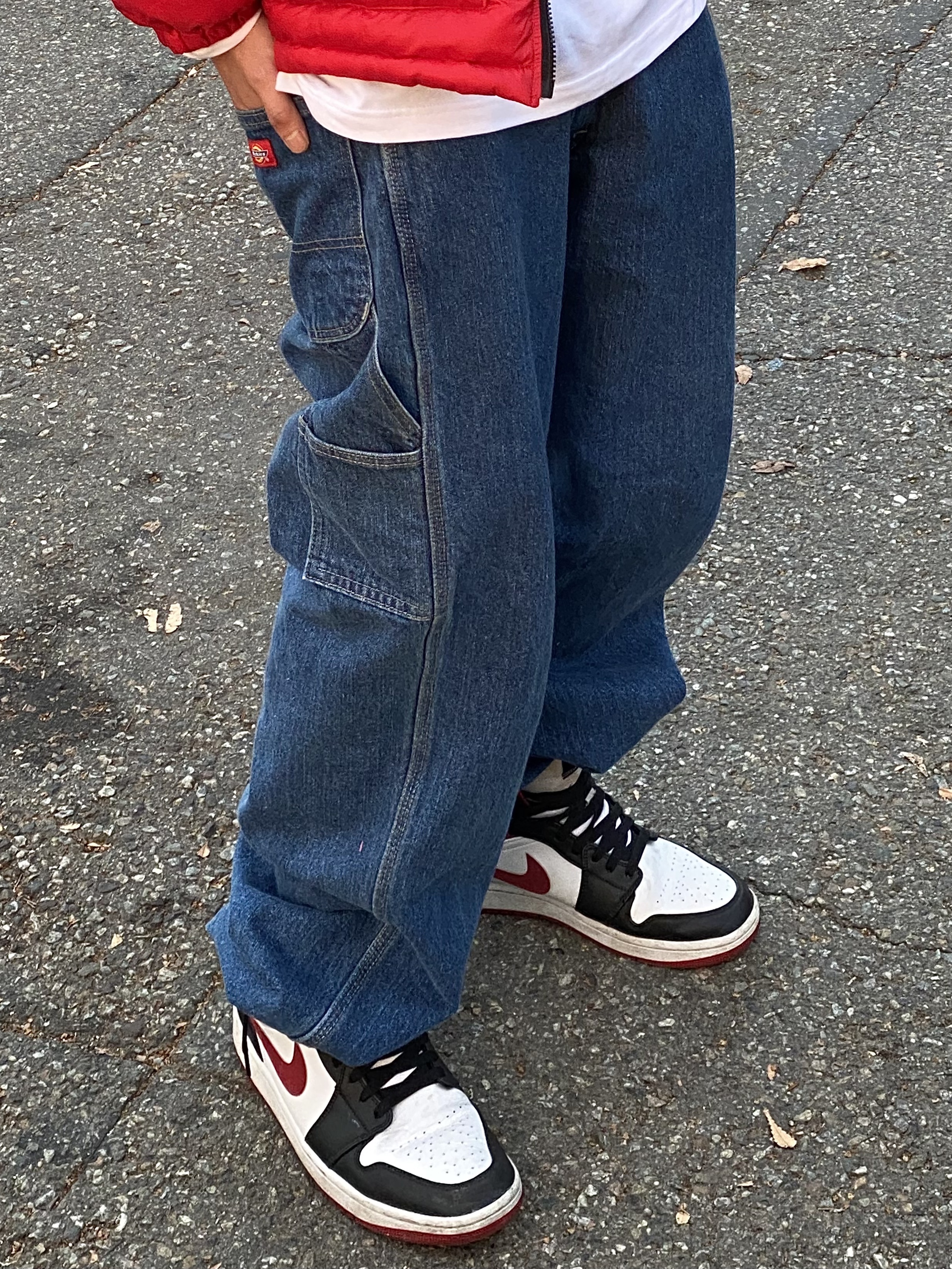 Jordan 1 Mid Gym Red Black White 착용 스타일 - 5