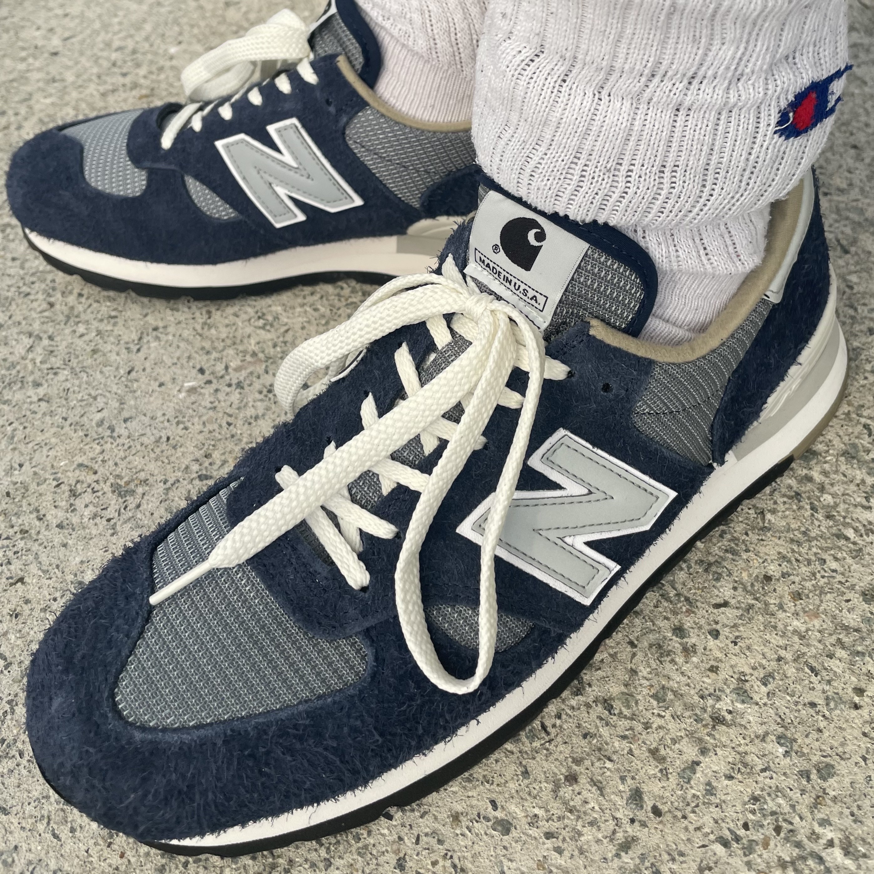 New Balance x Carhartt WIP 990v1 Made in USA Sculpture Center 착용 스타일