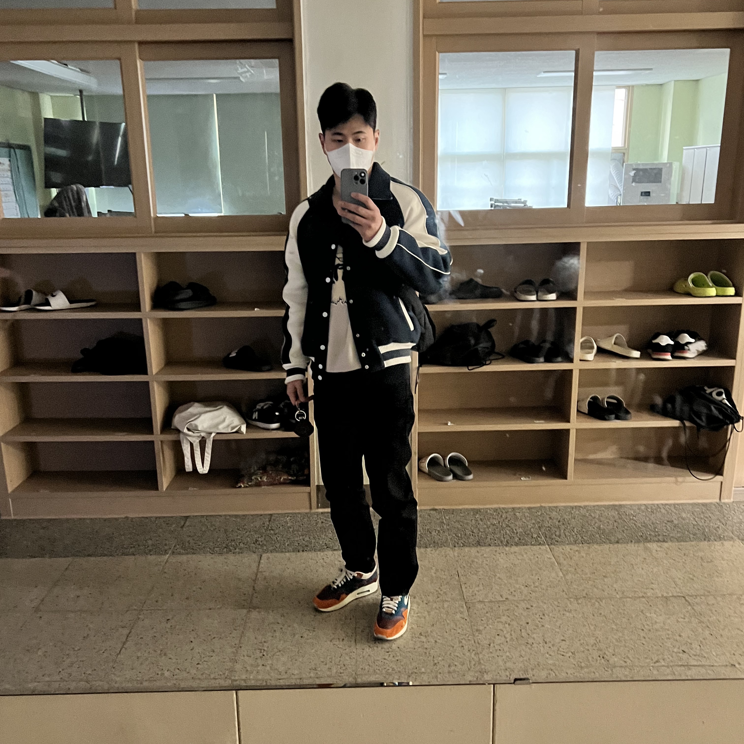 Nike x Kasina Air Max 1 SP Won-Ang Orange 착용 스타일