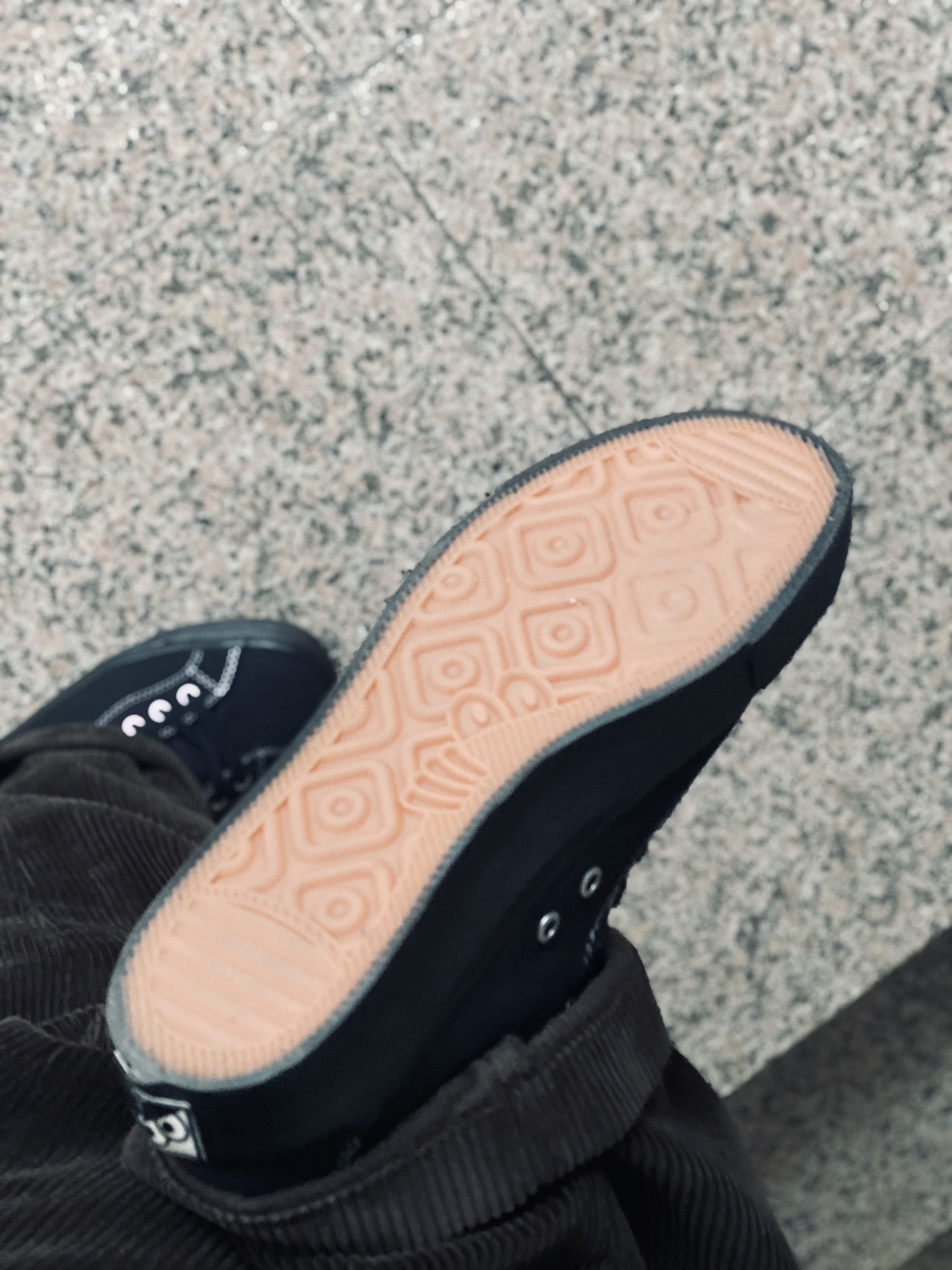 Last Resort AB Vm003 Canvas Hi Black Black White 착용 스타일 - 2