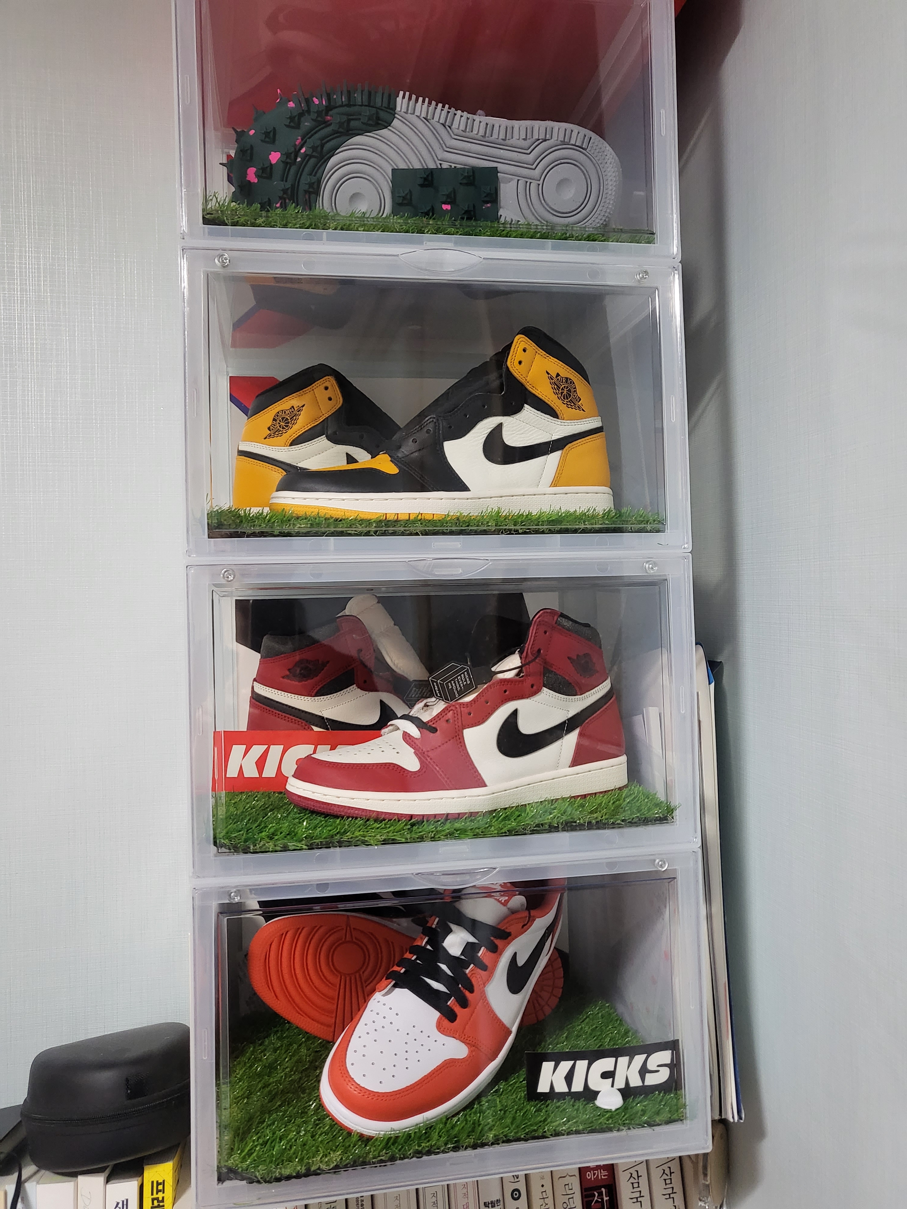 Jordan 1 Retro High OG Chicago 2022, Jordan 1 Low OG Starfish 착용 스타일