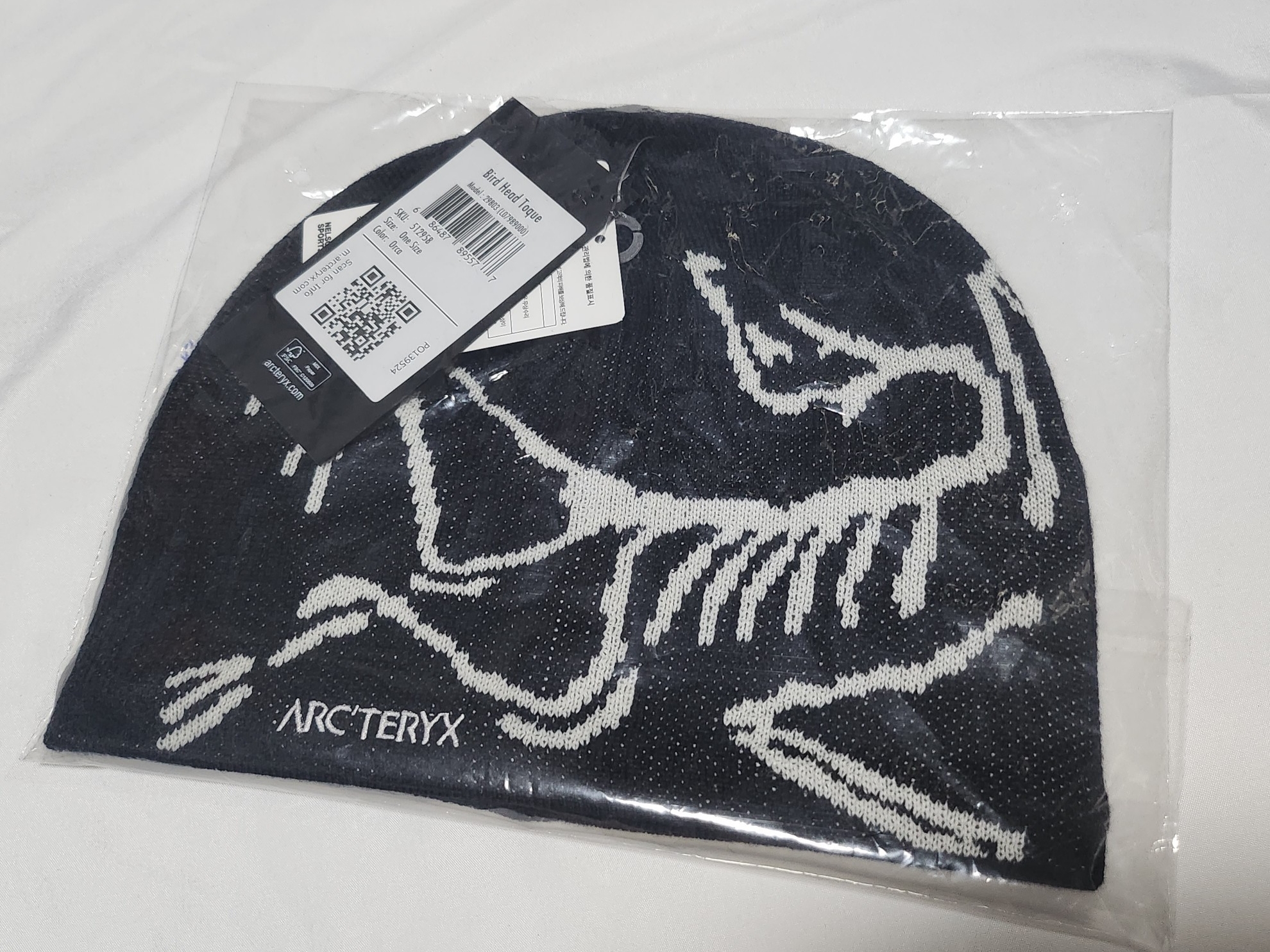 Arc'teryx Bird Head Toque Orca 착용 스타일