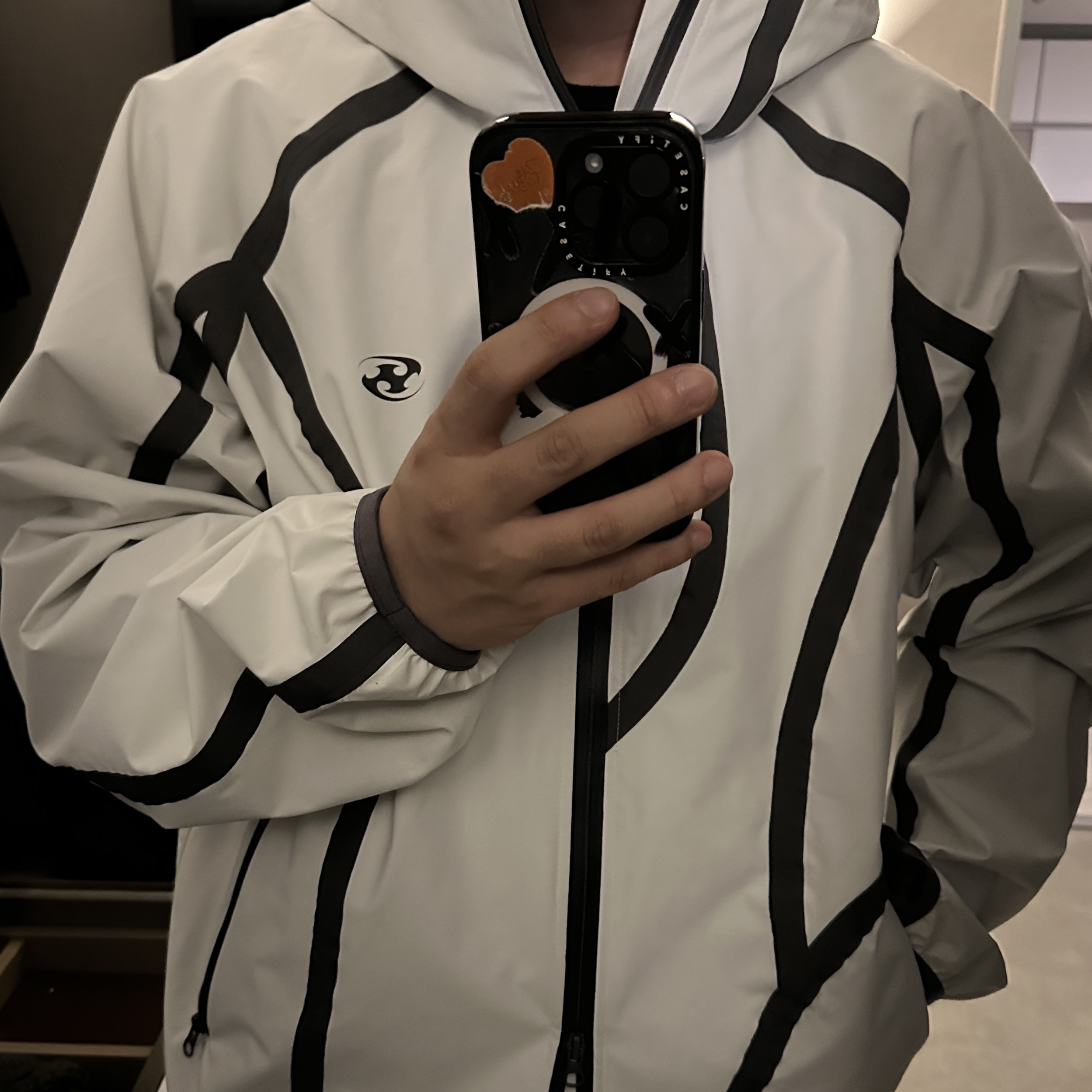 Sansan Gear Windblock Jacket Ivory - 22SS 착용 스타일