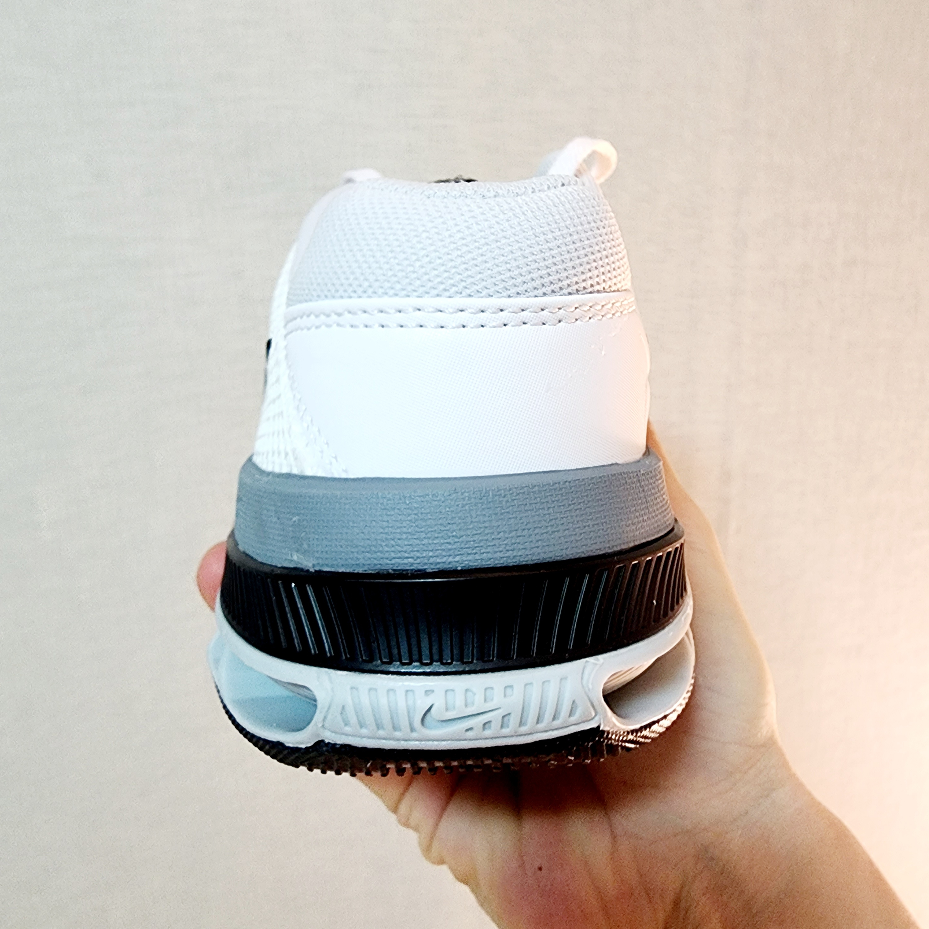 Nike Metcon 7 White Black 착용 스타일 - 5