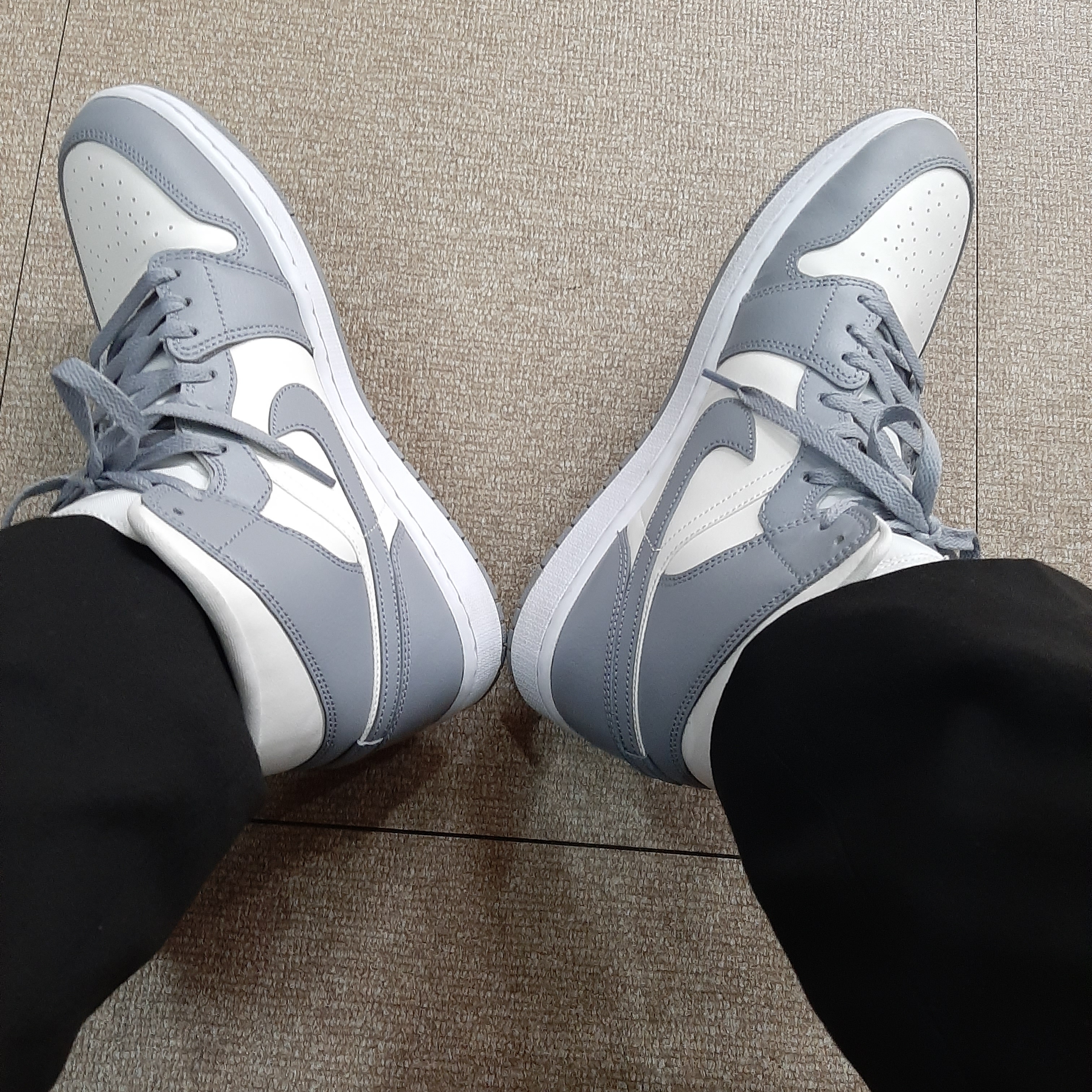 (W) Jordan 1 Mid Sail Stealth 착용 스타일 - 4