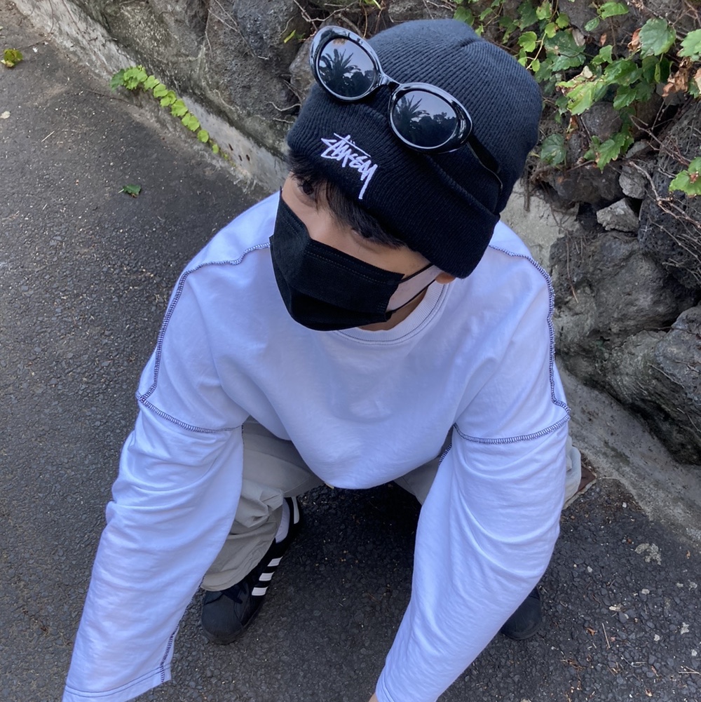 Adidas Superstar Core Black White, Stussy Stock Cuff Beanie Black 착용 스타일 - 2