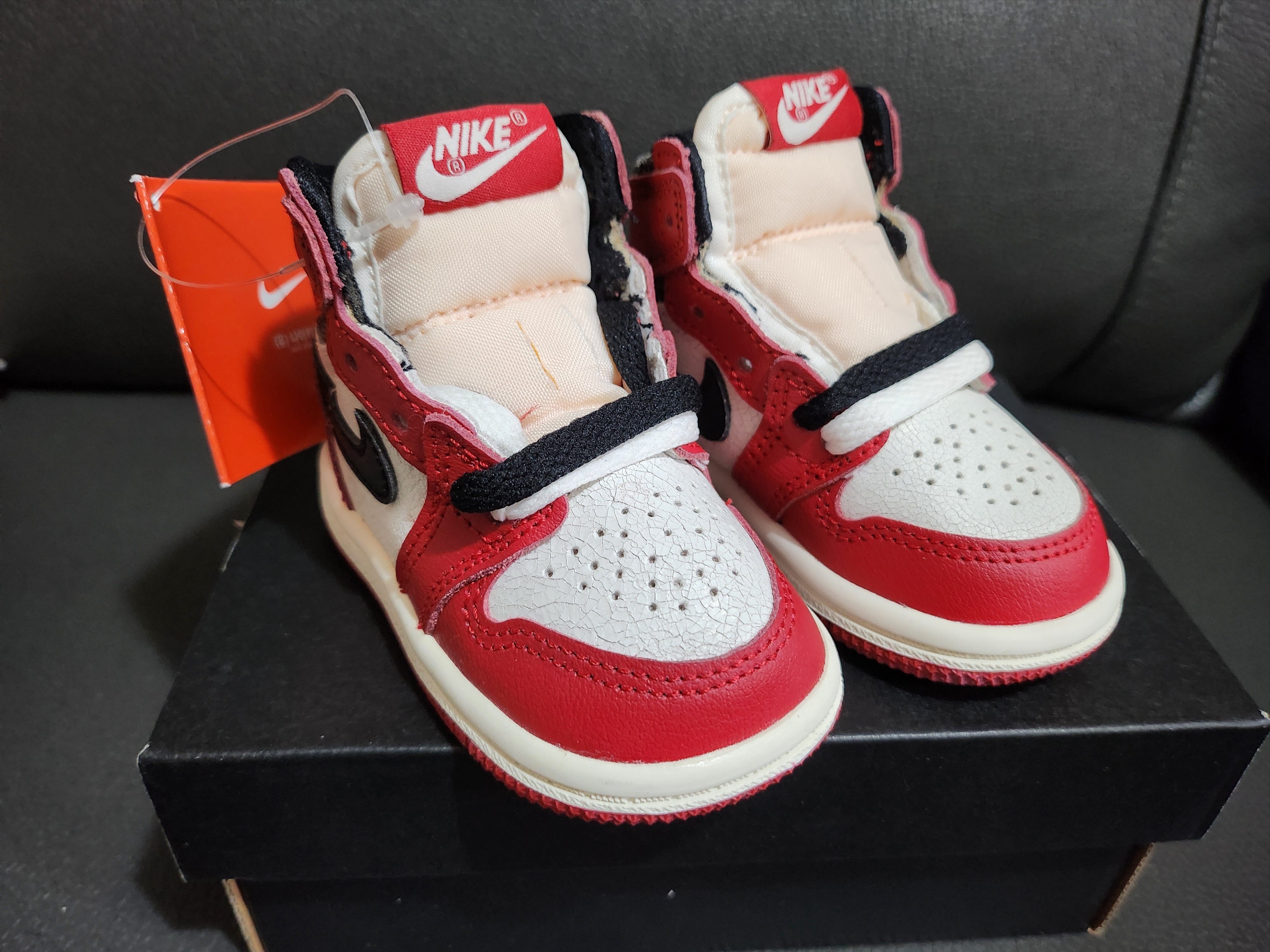 (TD) Jordan 1 Retro High OG Chicago 2022 착용 스타일 - 1