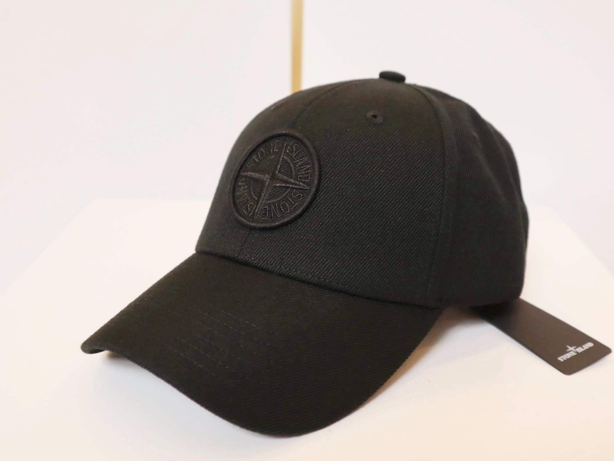 Stone Island 99675 6-Panel Cap Black 착용 스타일 - 2