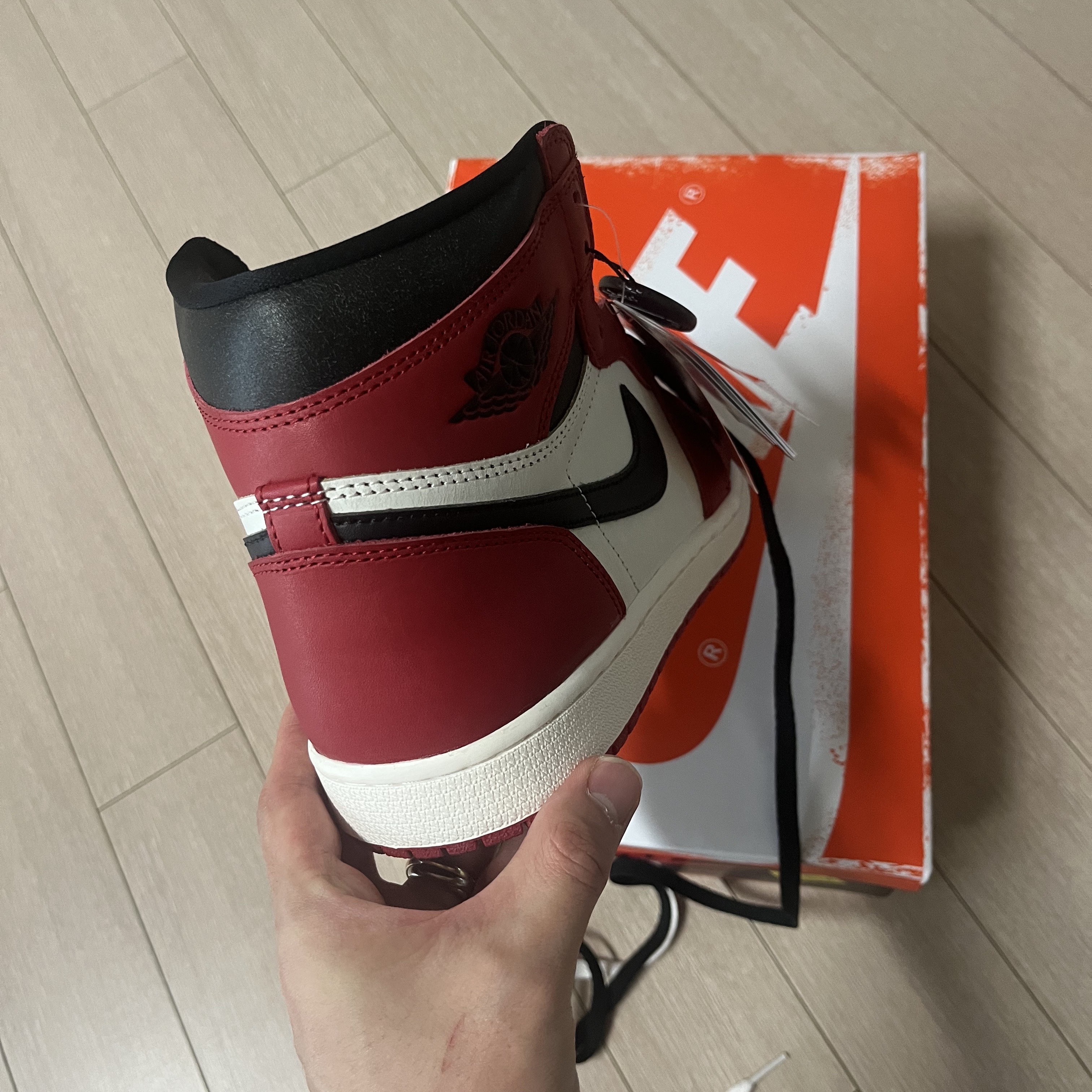 Jordan 1 Retro High OG Chicago 2022 착용 스타일 - 3