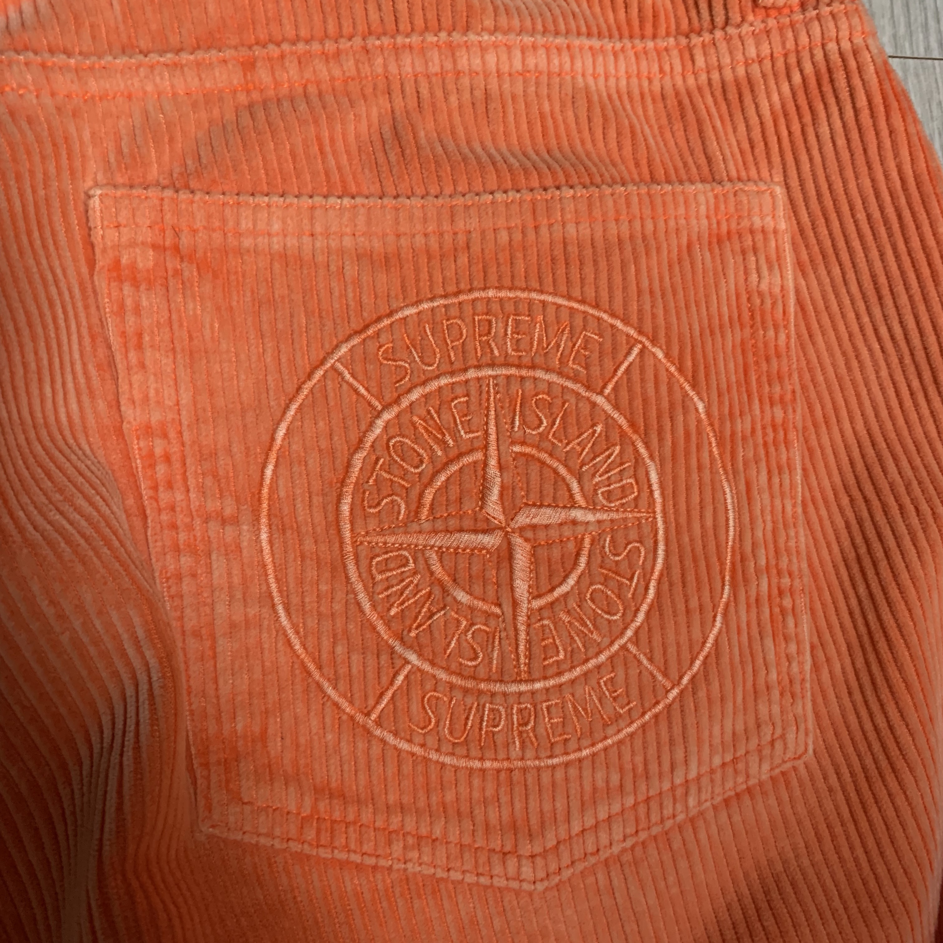 Supreme x Stone Island Corduroy Pants Orange - 20FW 착용 스타일