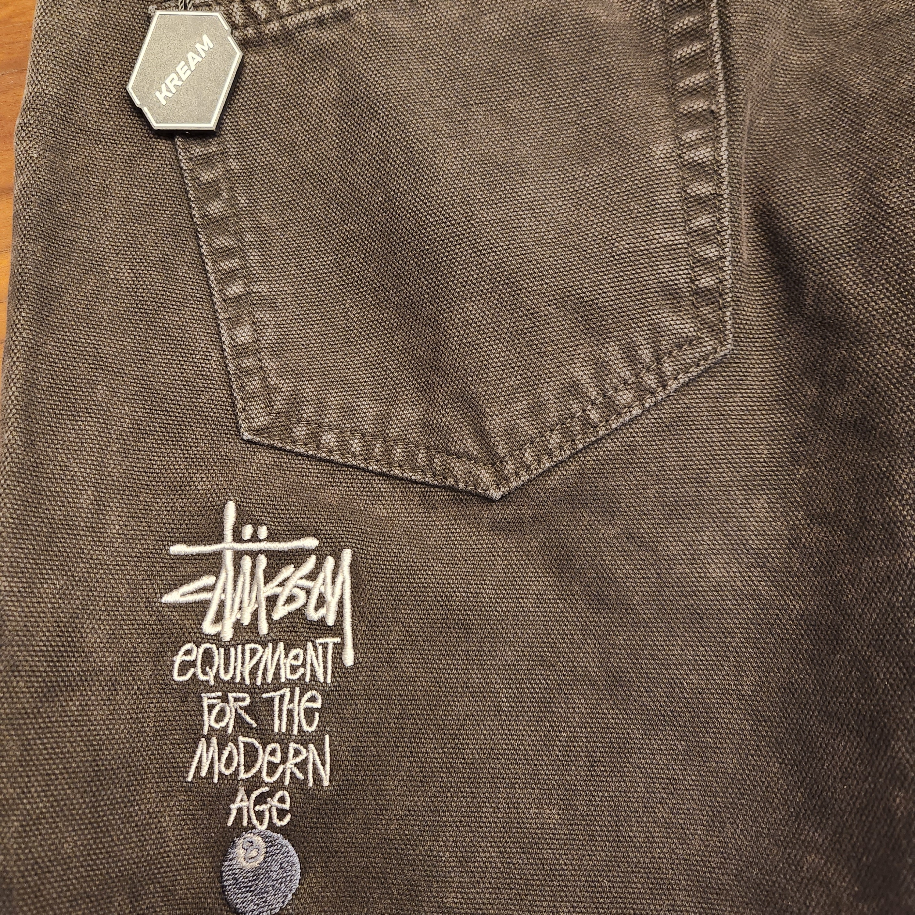 Stussy Washed Canvas Big OL' Jean Black, Jordan 1 x Travis Scott Retro Low OG SP Sail and Ridgerock 착용 스타일 - 2