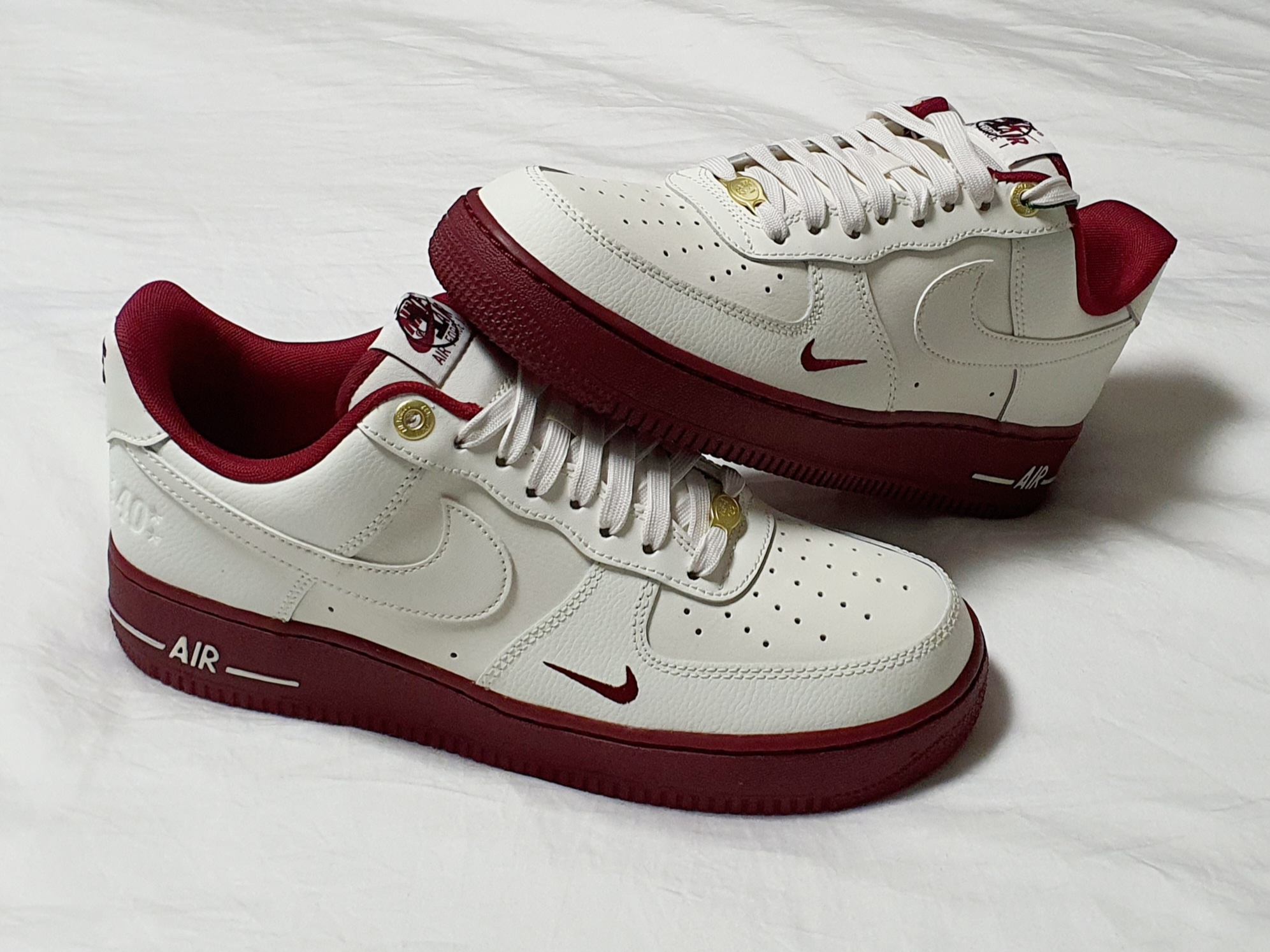 (W) Nike Air Force 1 '07 SE 40th Anniversary Join Forces Sail Team Red 착용 스타일 - 2