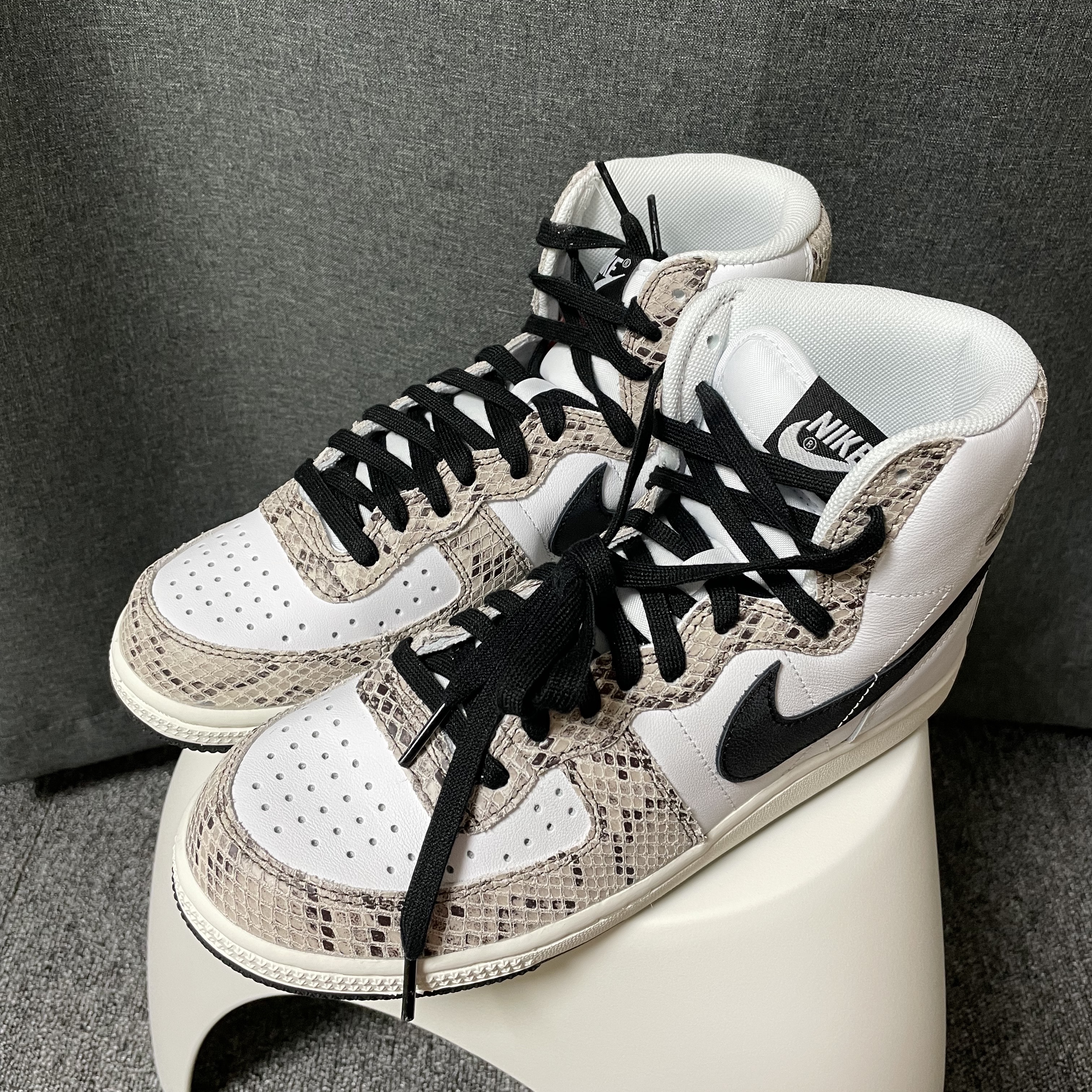 Nike Terminator High Cocoa Snake 착용 스타일 - 1