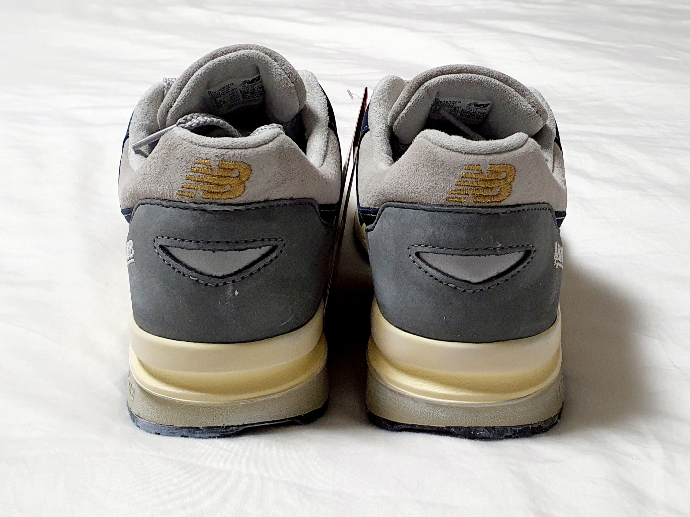 New Balance 1600 Premium Vintage Grey 착용 스타일 - 5
