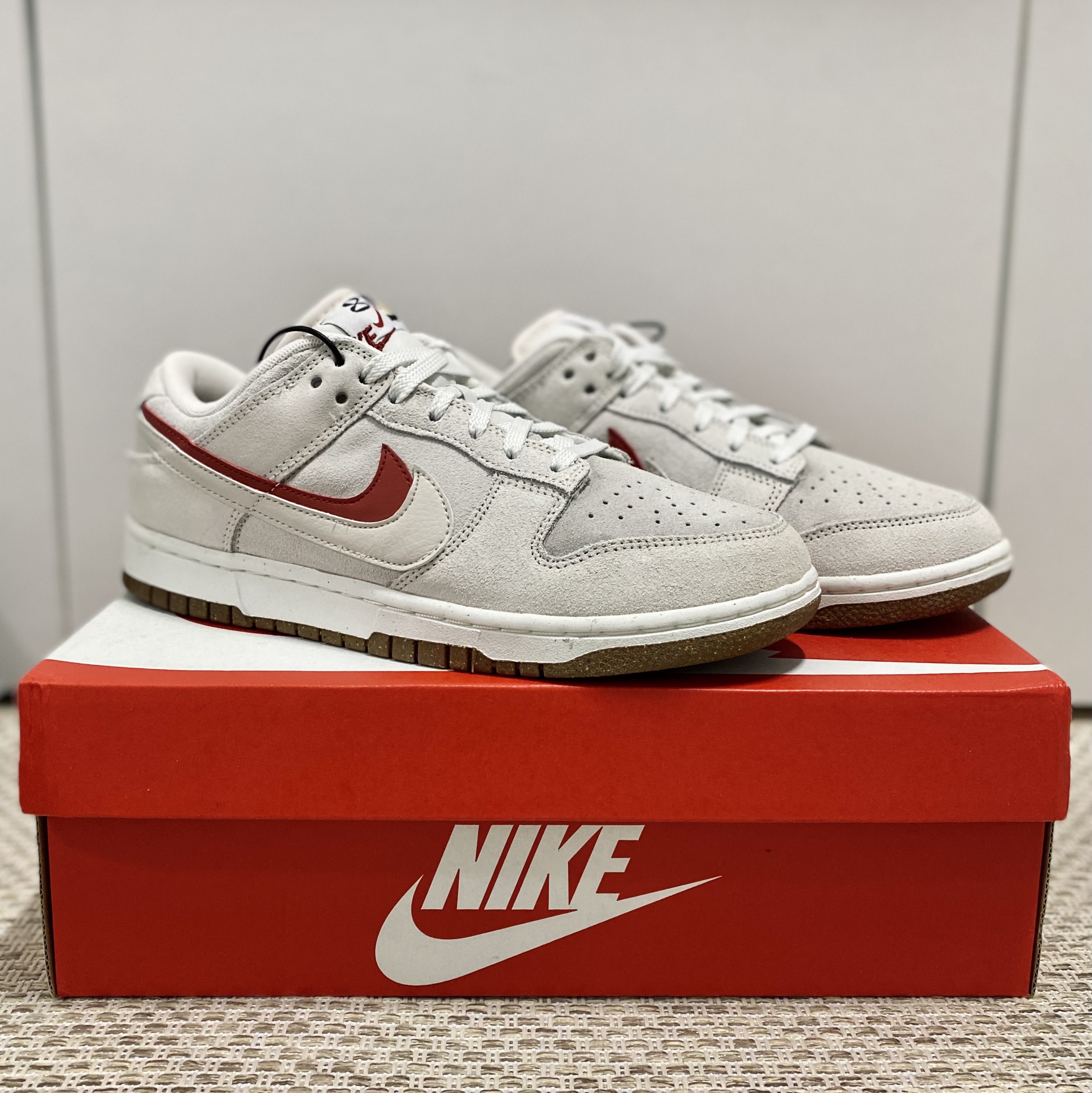 (W) Nike Dunk Low SE 85 Cinnabar 착용 스타일