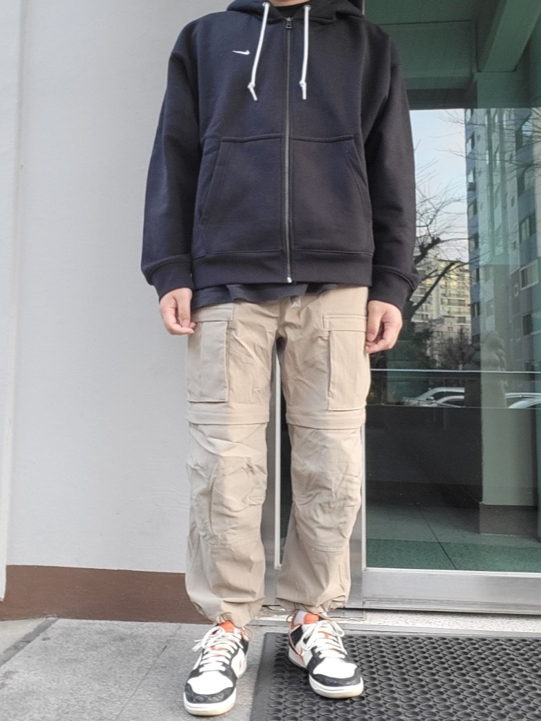 Nike ACG Smith Summit Pants Khaki - Asia, Nike Dunk Low Retro PRM Halloween 착용 스타일