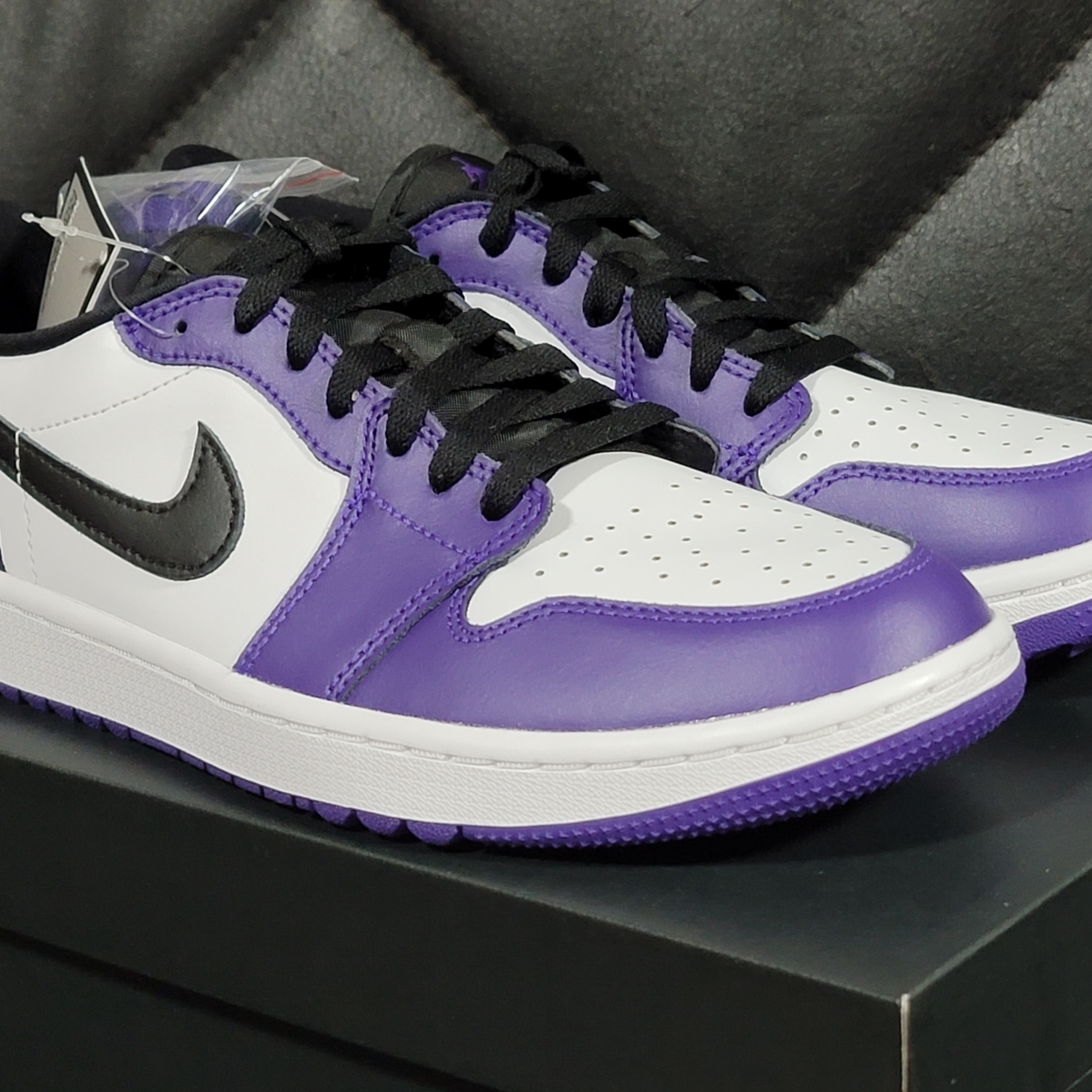 Jordan 1 Low Golf Court Purple 착용 스타일 - 2