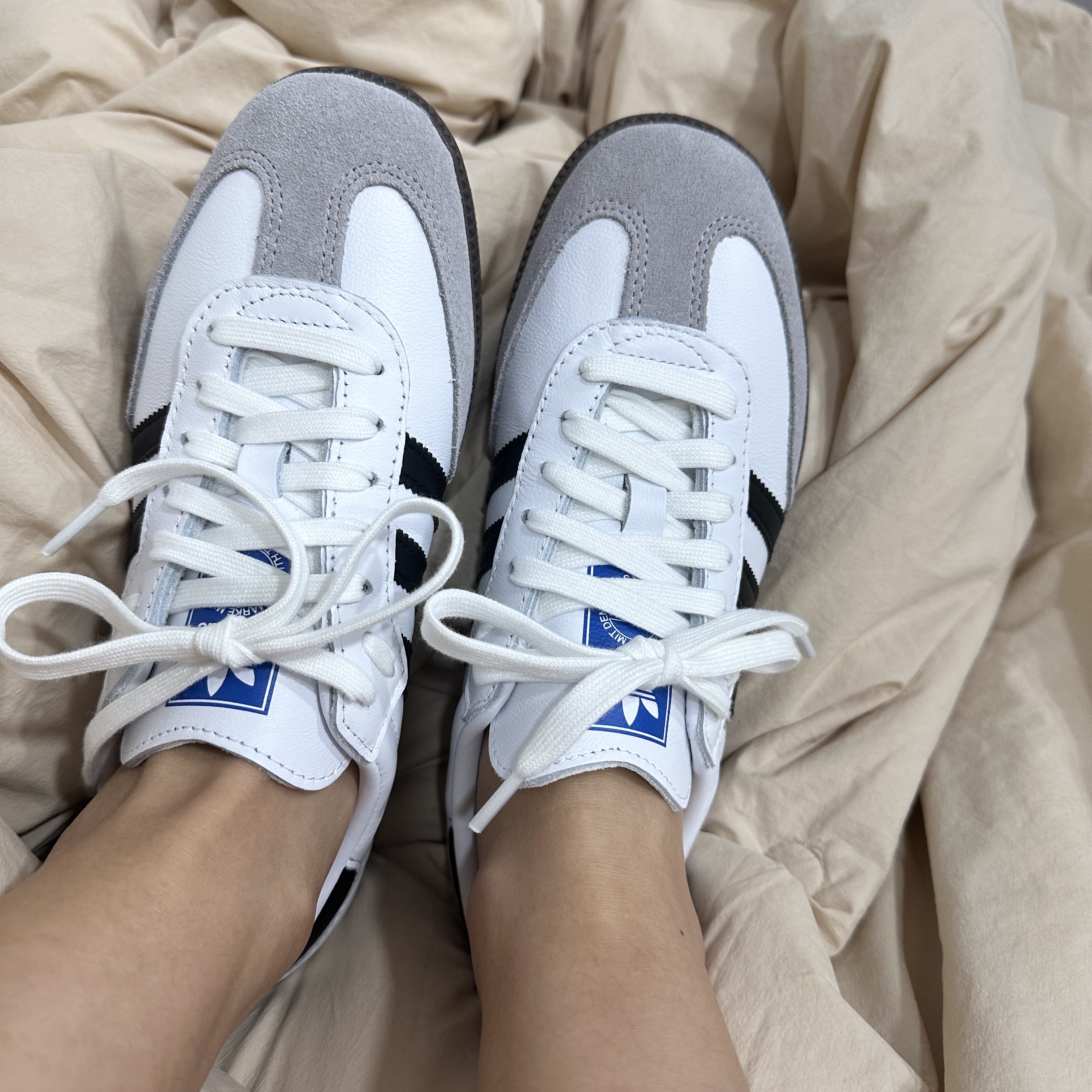 Adidas Samba OG Cloud White 착용 스타일 - 1