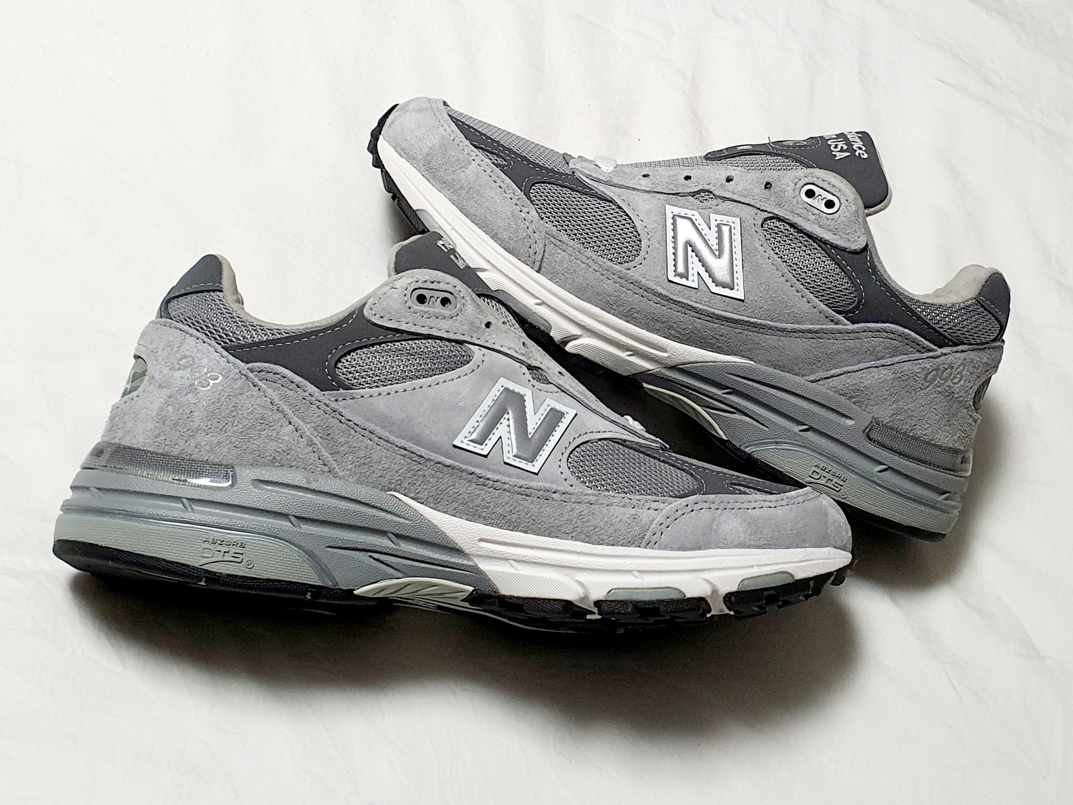 New Balance 993 Made in USA Grey - D Standard 착용 스타일 - 3