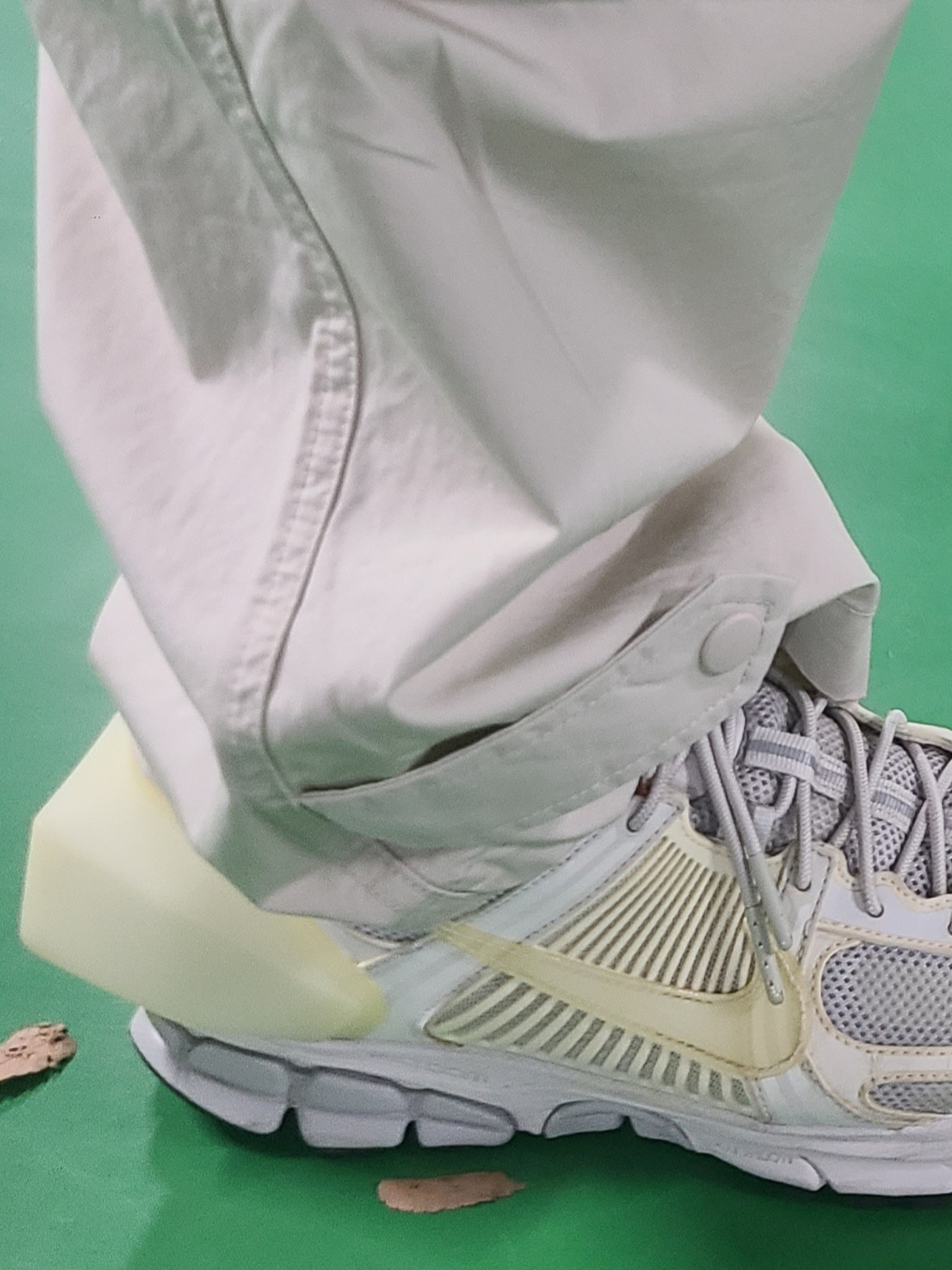 Nike x A-Cold-Wall Zoom Vomero 5 Sail 착용 스타일 - 2