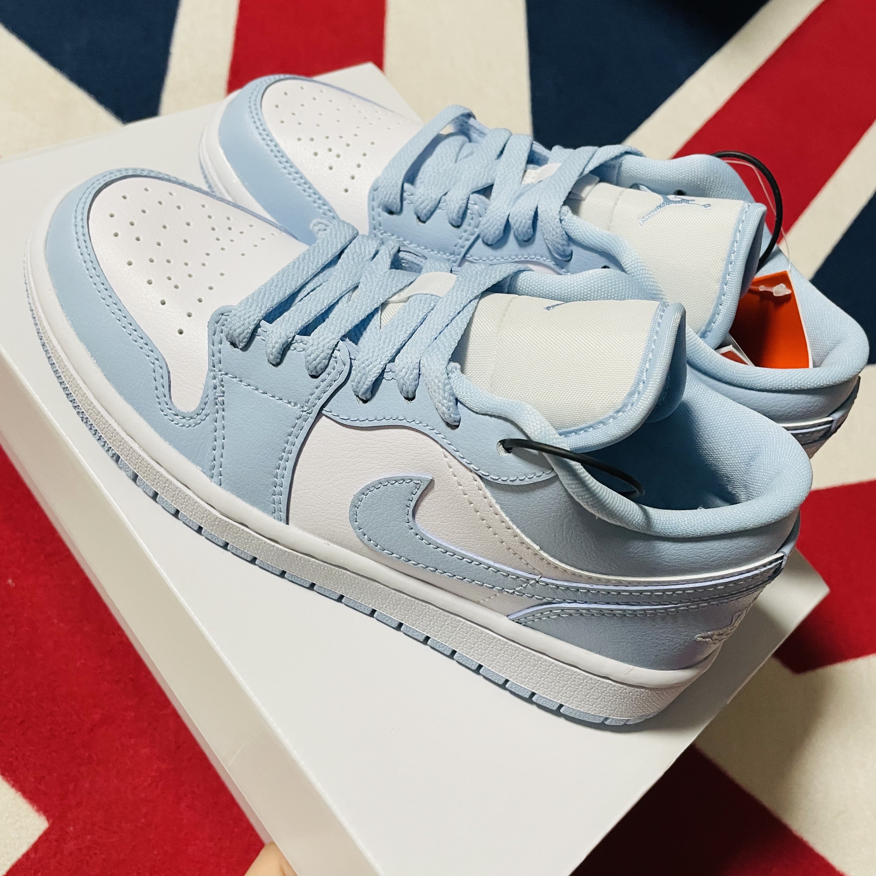 (W) Jordan 1 Low White Ice Blue 착용 스타일 - 2