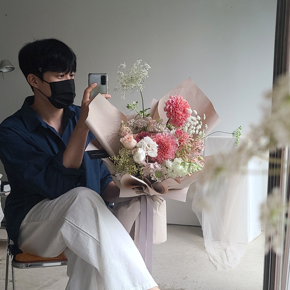 KREAM 프로필 이미지