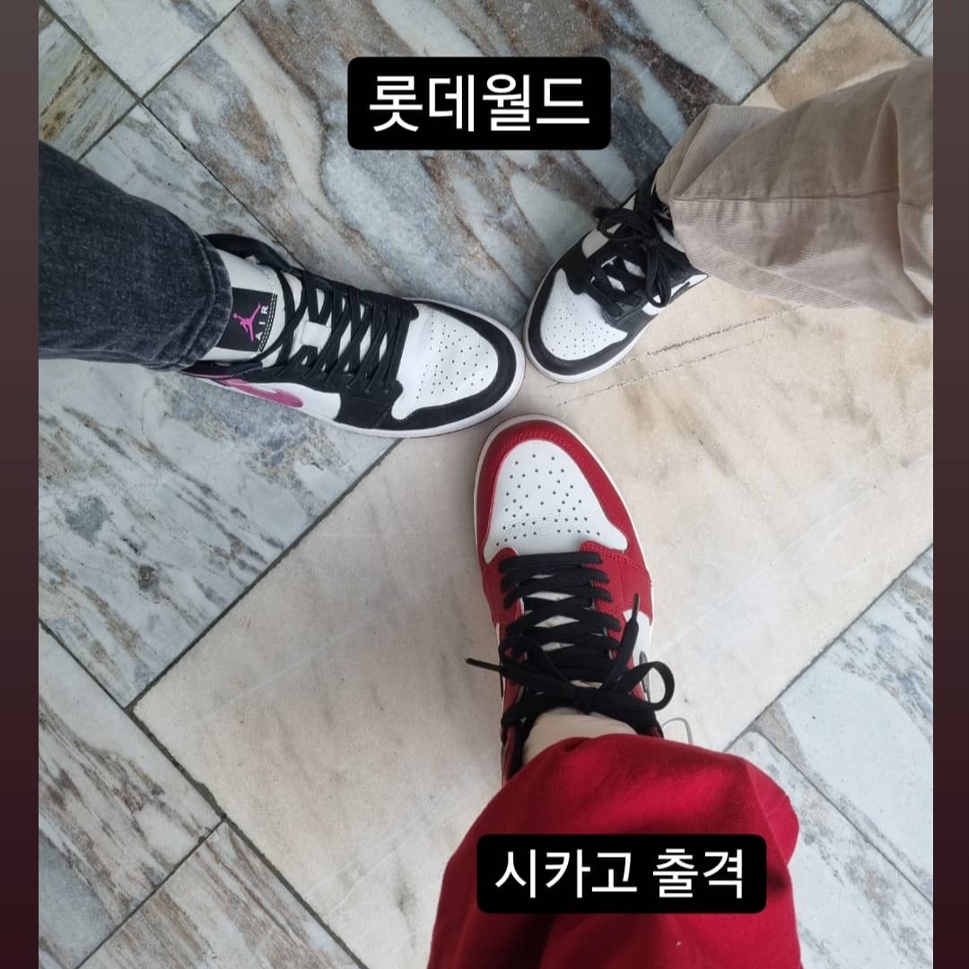 Jordan 1 Retro High OG Chicago 2022, (W) Jordan 1 Mid Cactus Flower 착용 스타일 - 1
