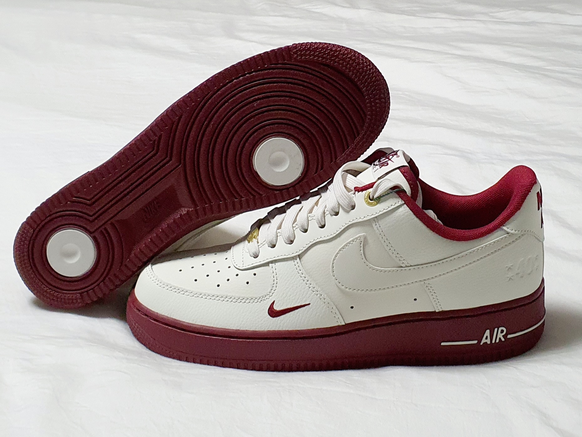 (W) Nike Air Force 1 '07 SE 40th Anniversary Join Forces Sail Team Red 착용 스타일 - 3