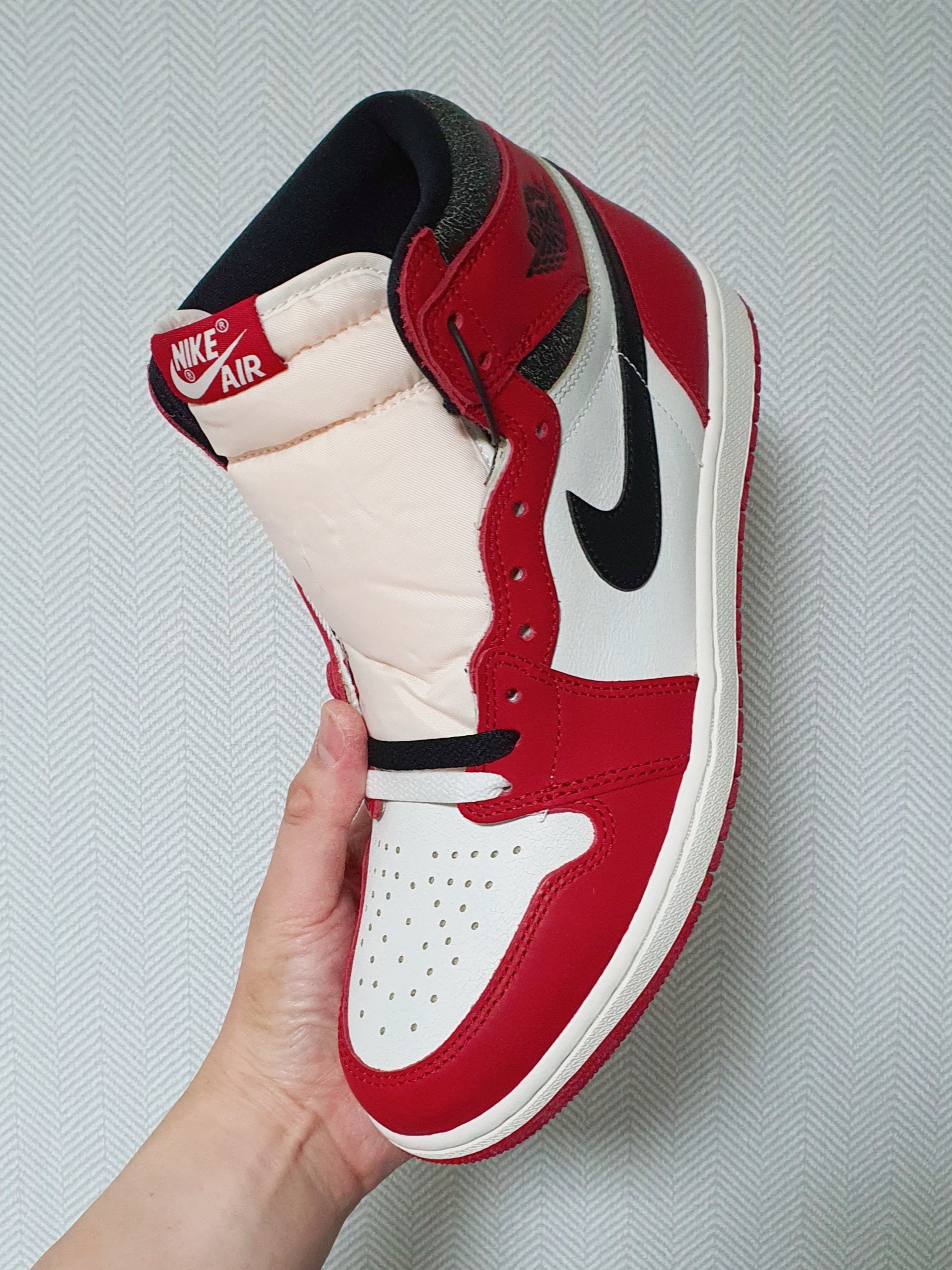 Jordan 1 Retro High OG Chicago 2022 착용 스타일 - 1