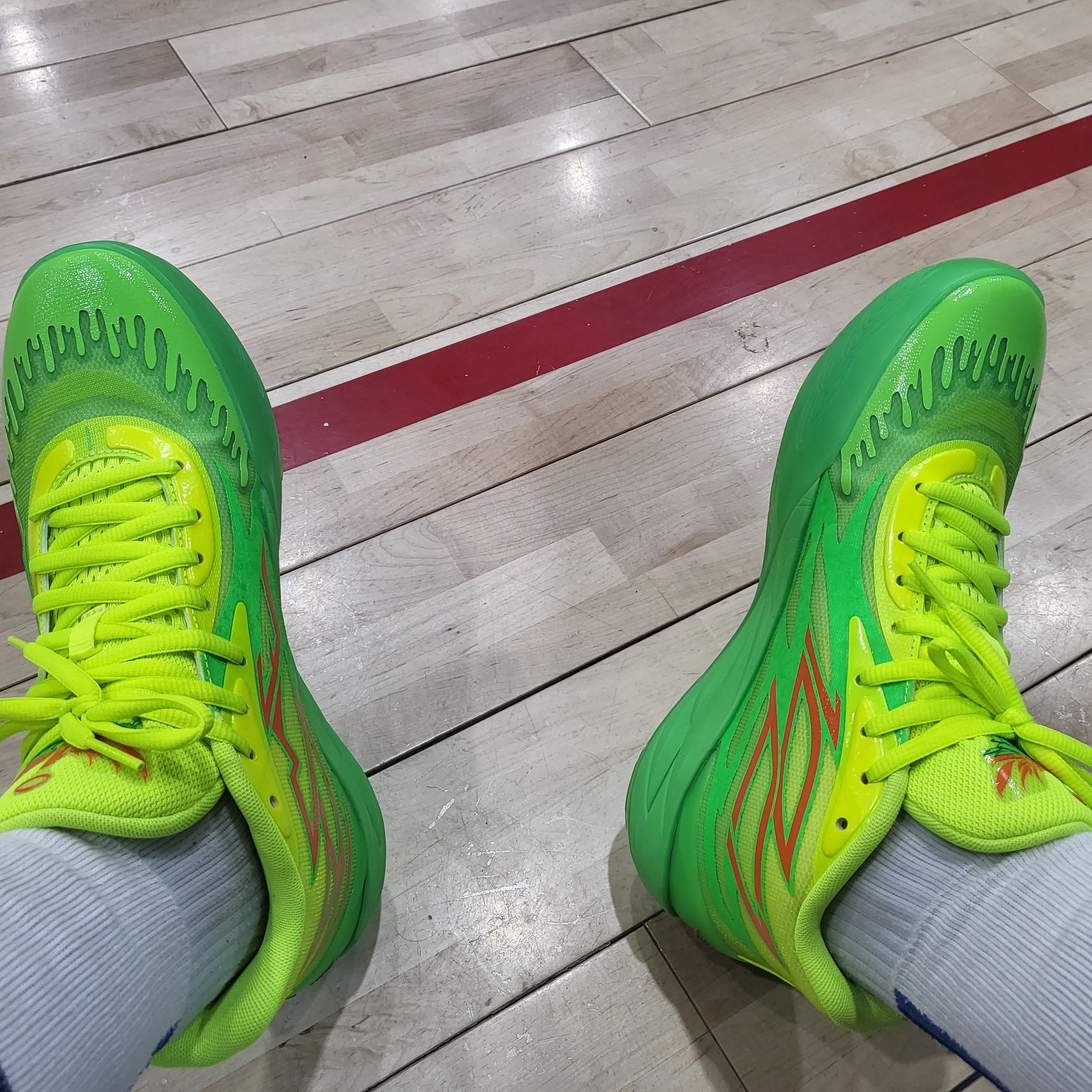 Puma MB.02 Lamelo Ball Fluro Green Lime Squeeze 착용 스타일 - 1