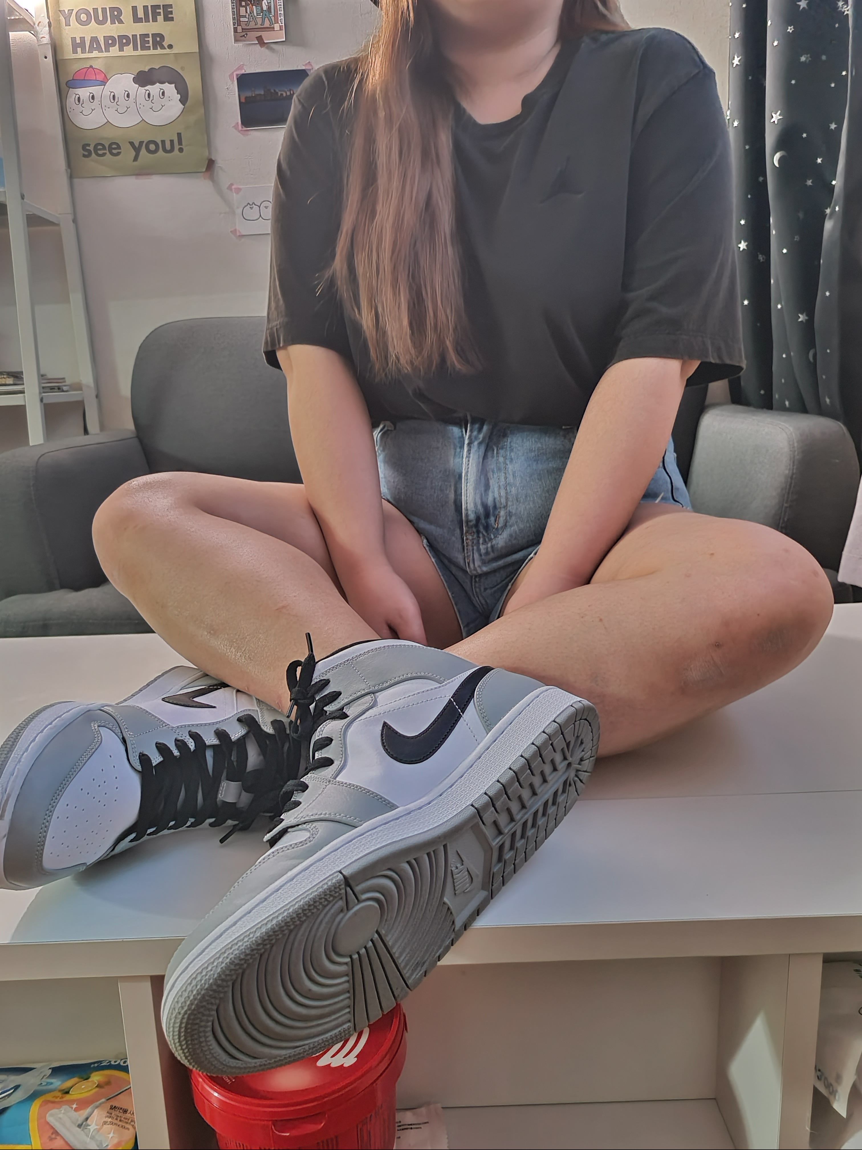 Jordan 1 Mid Light Smoke Grey 착용 스타일