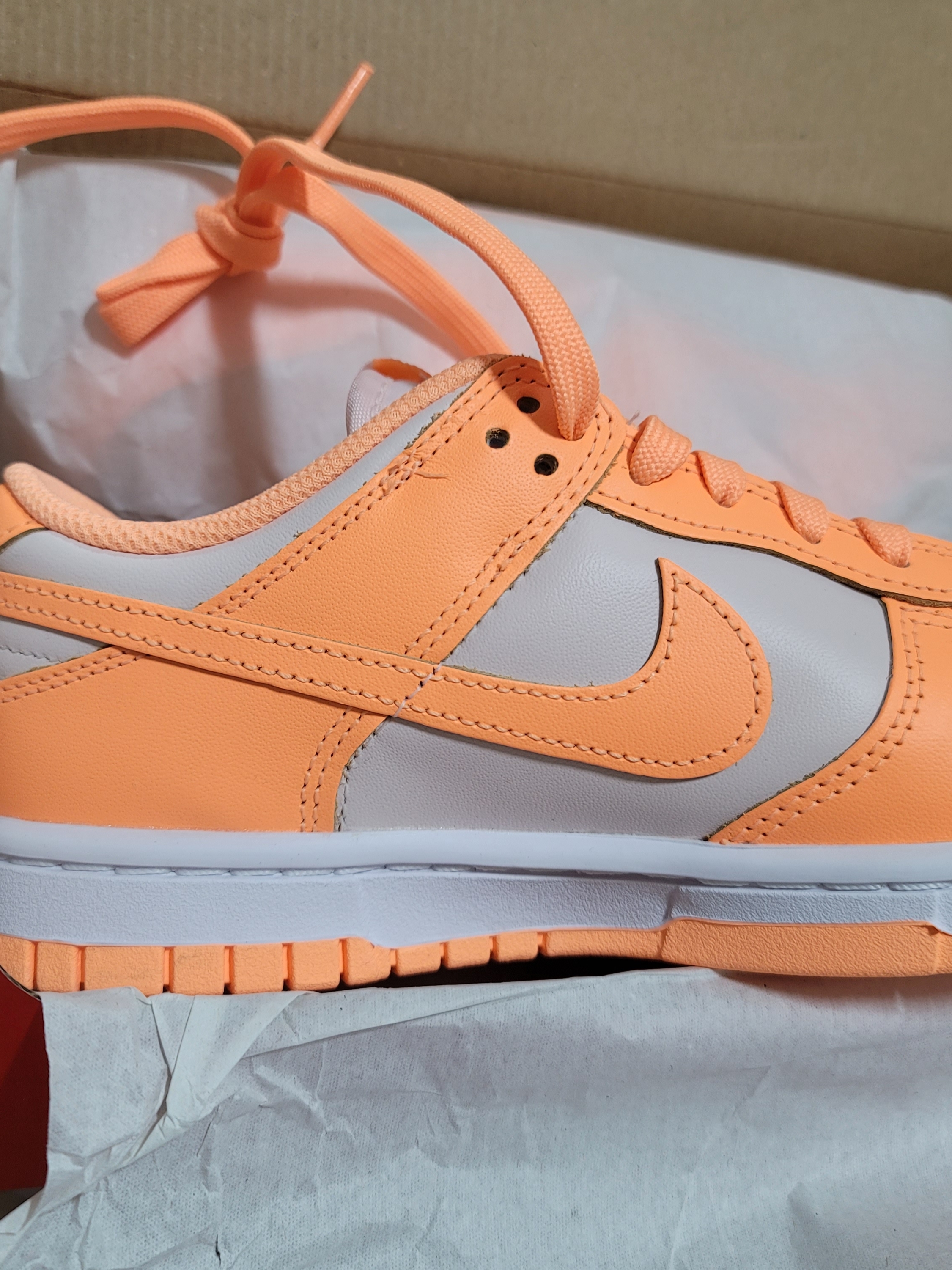 (W) Nike Dunk Low Peach Cream 착용 스타일