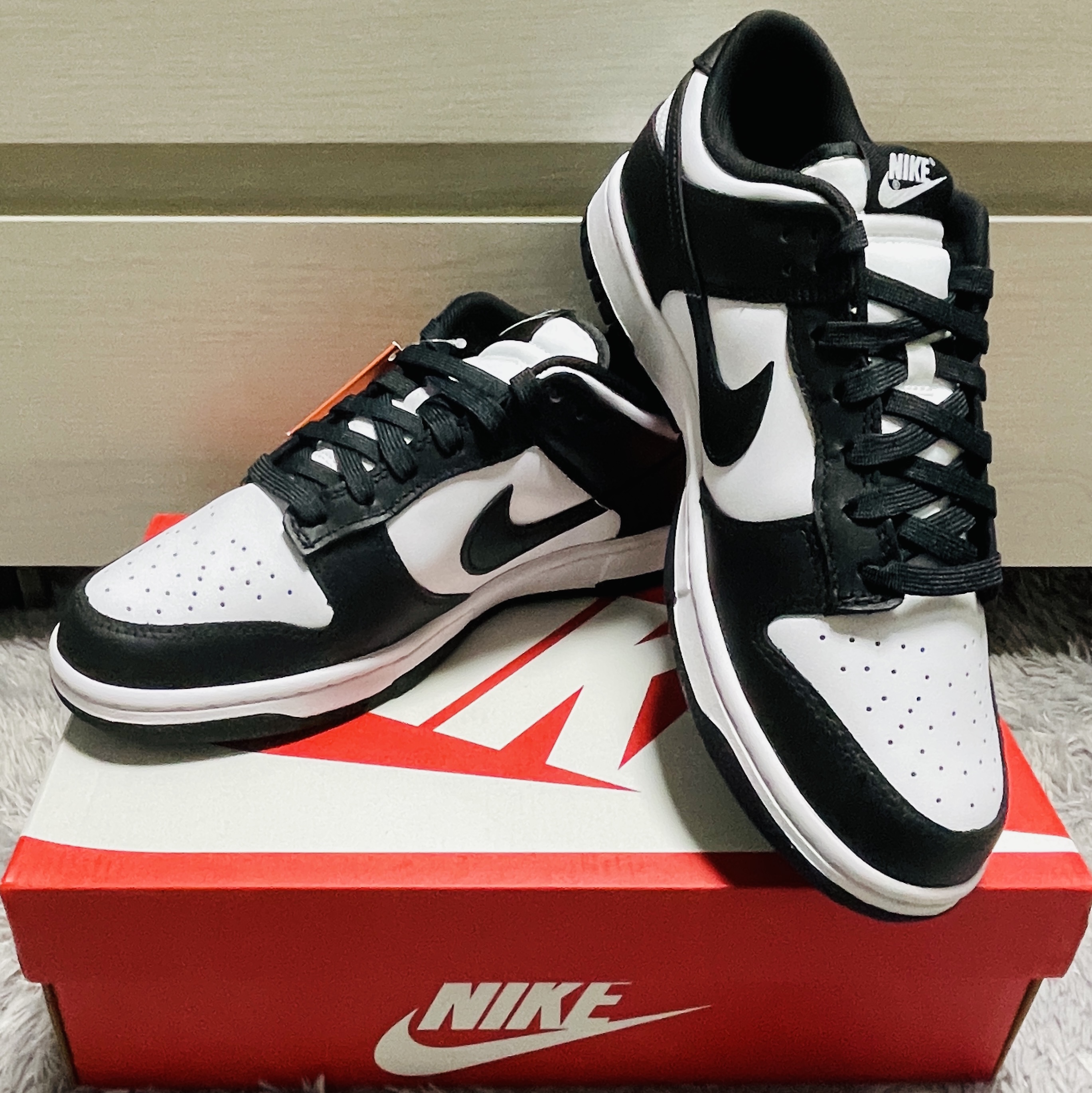 Nike Dunk Low Retro Black 착용 스타일 - 1