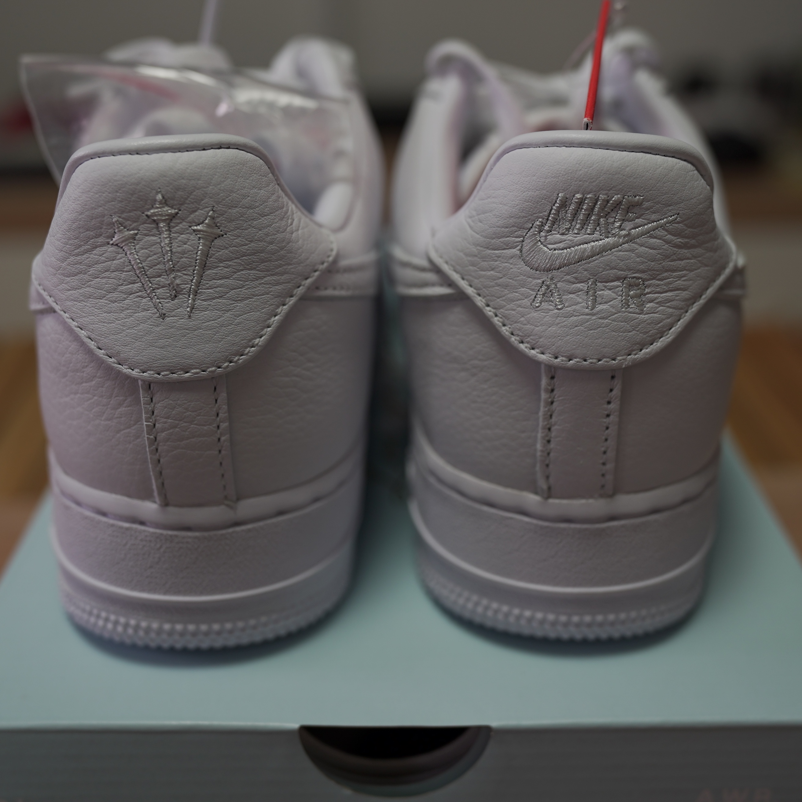 Nike x Drake Nocta Air Force 1 Low SP Certified Lover Boy White 착용 스타일 - 2