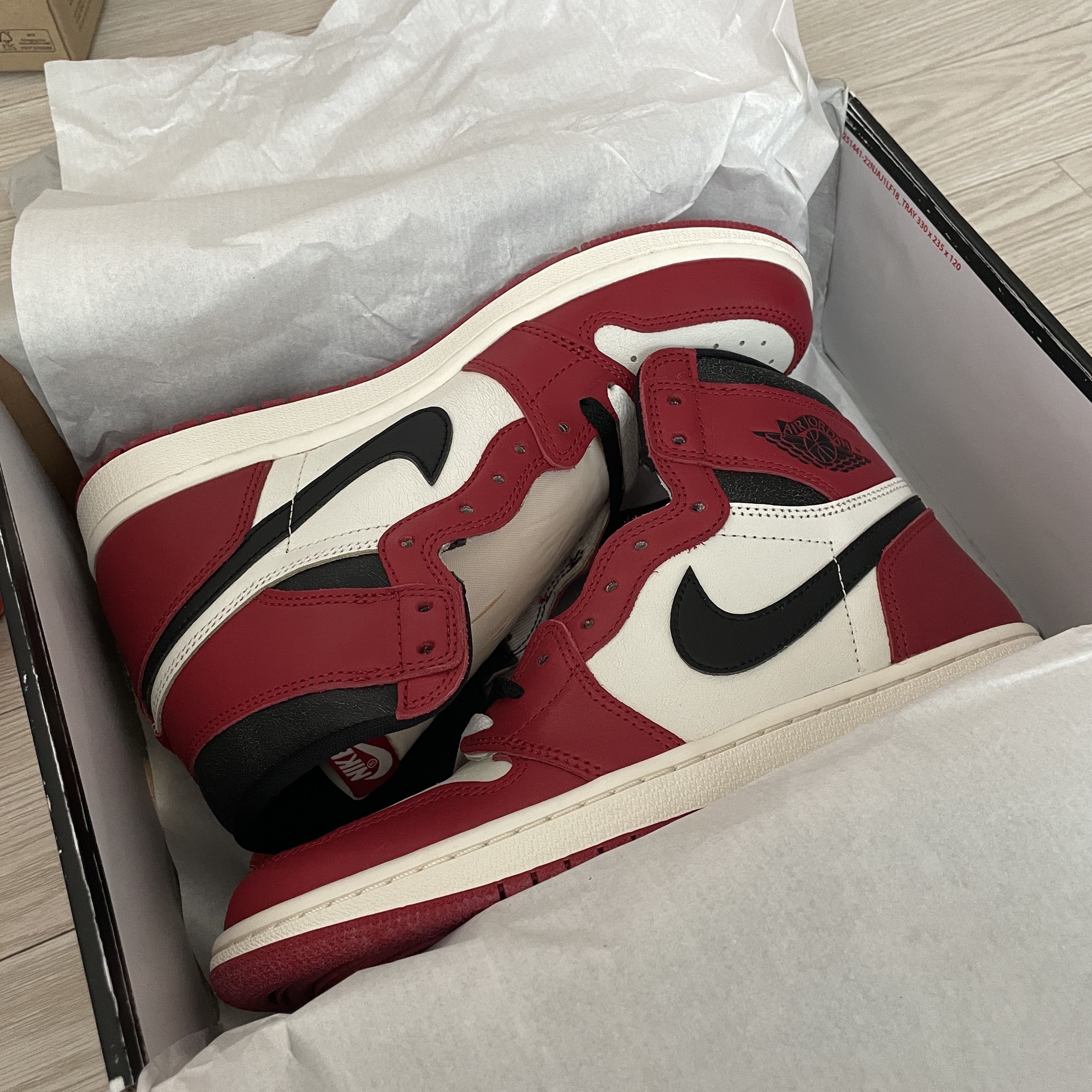Jordan 1 Retro High OG Chicago 2022 착용 스타일 - 2