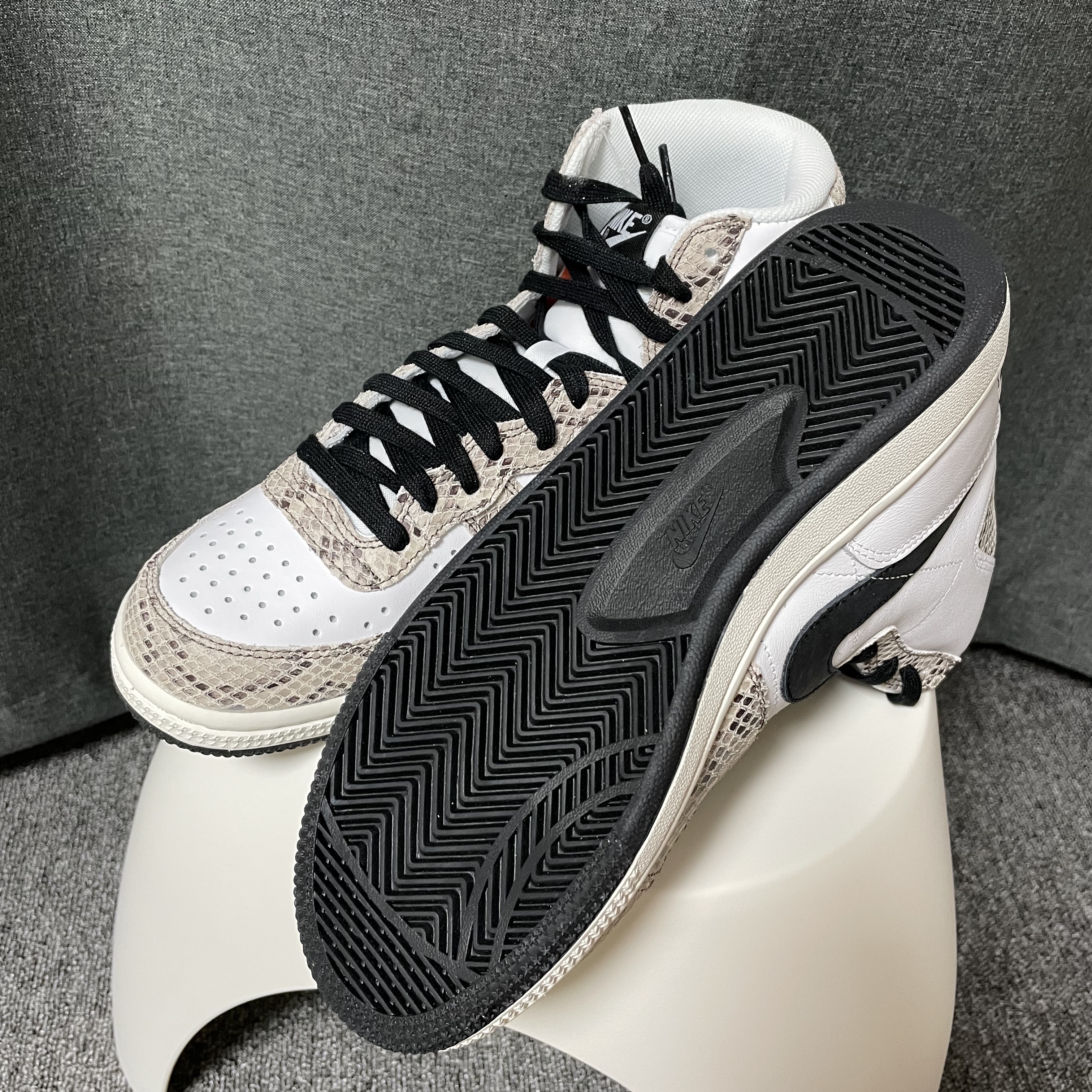 Nike Terminator High Cocoa Snake 착용 스타일 - 3